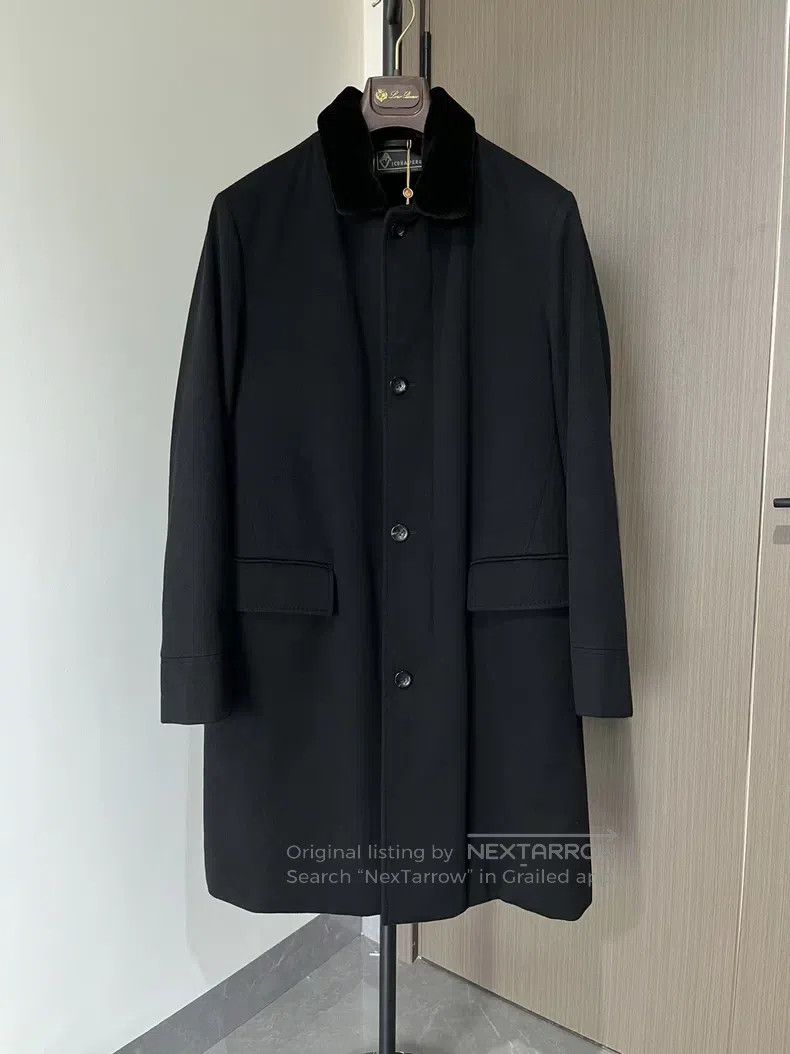Loro Piana Loro Piana Lama fur coat with mink lining and detachable m Size US S / EU 44-46 / 1 - 1 Thumbnail