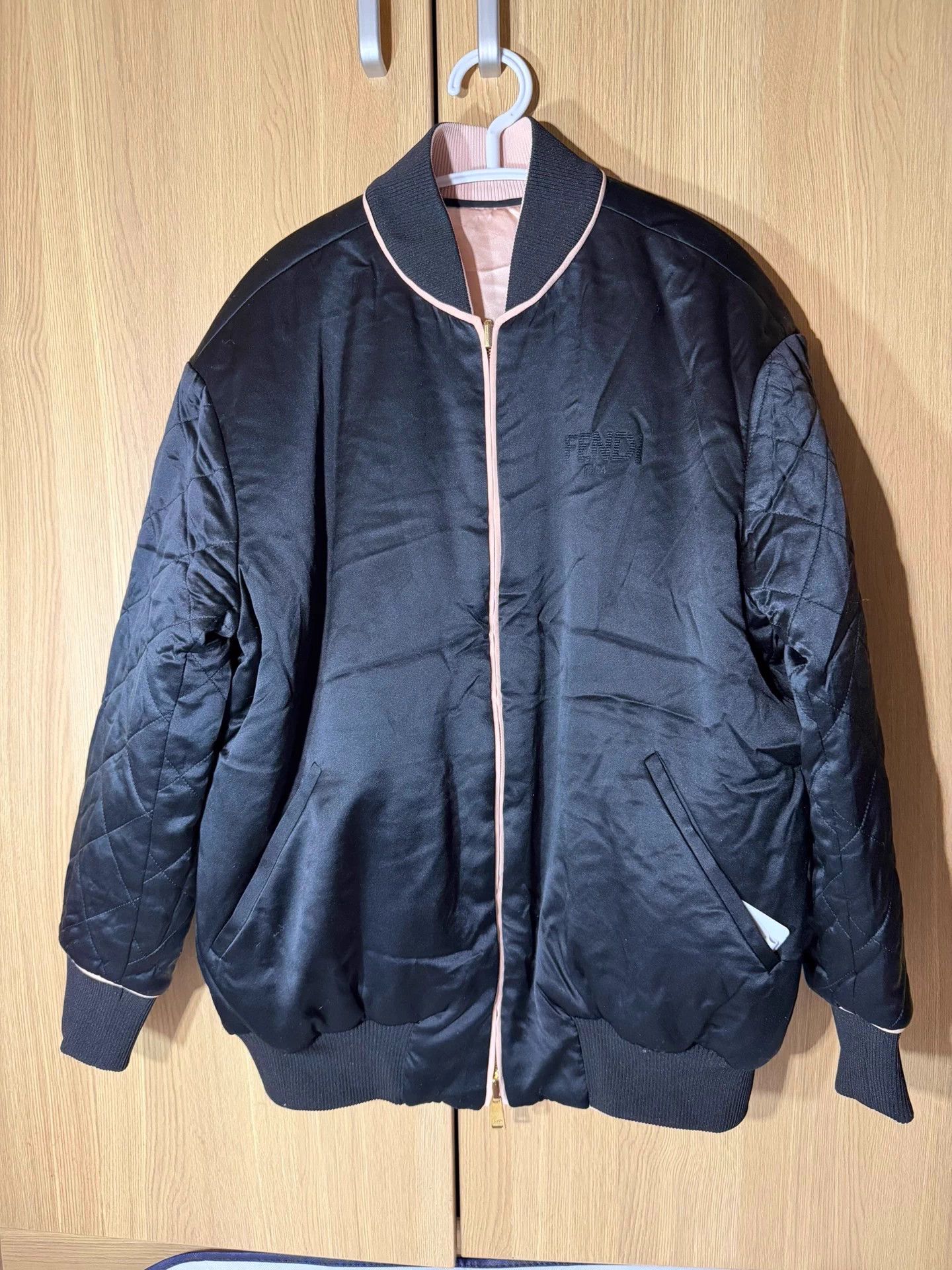 Fendi FENDI reversible pink black puffer jacket 36 Size XS / US 0-2 / IT 36-38 - 1 Thumbnail