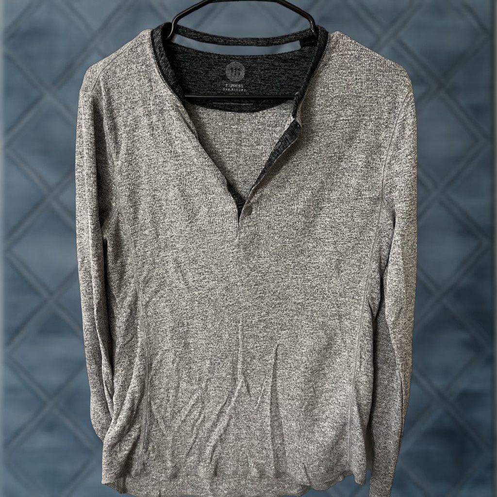 Express Express One Eleven Shirt Mens Small gray henley long sleeves Size US S / EU 44-46 / 1 - 1 Thumbnail