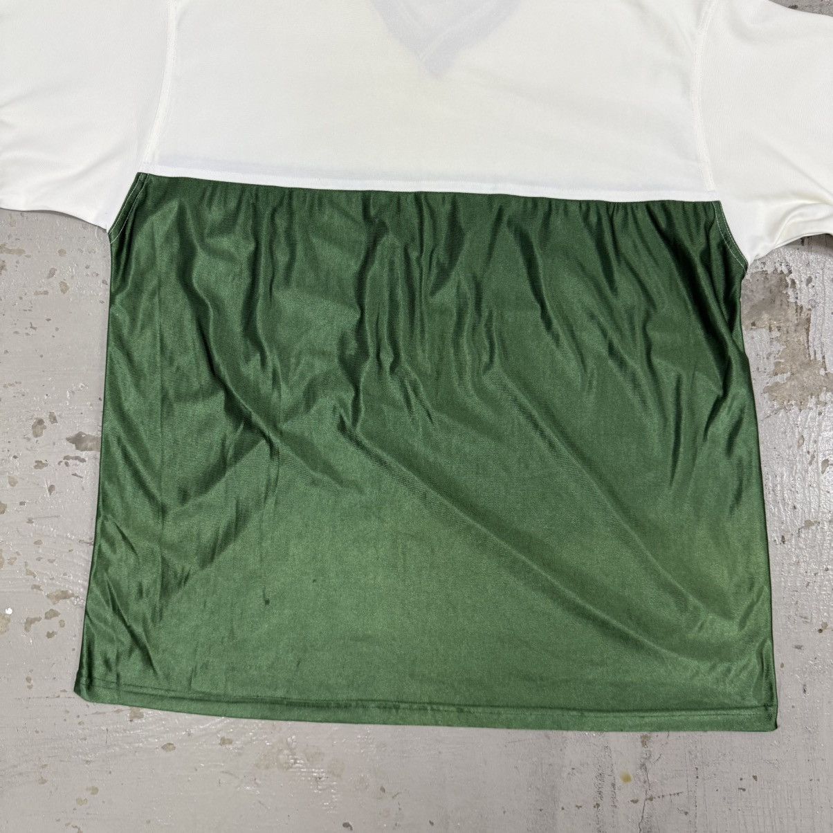 Vintage Vintage Nike Jersey Two Tone Size US XL / EU 56 / 4 - 9 Thumbnail