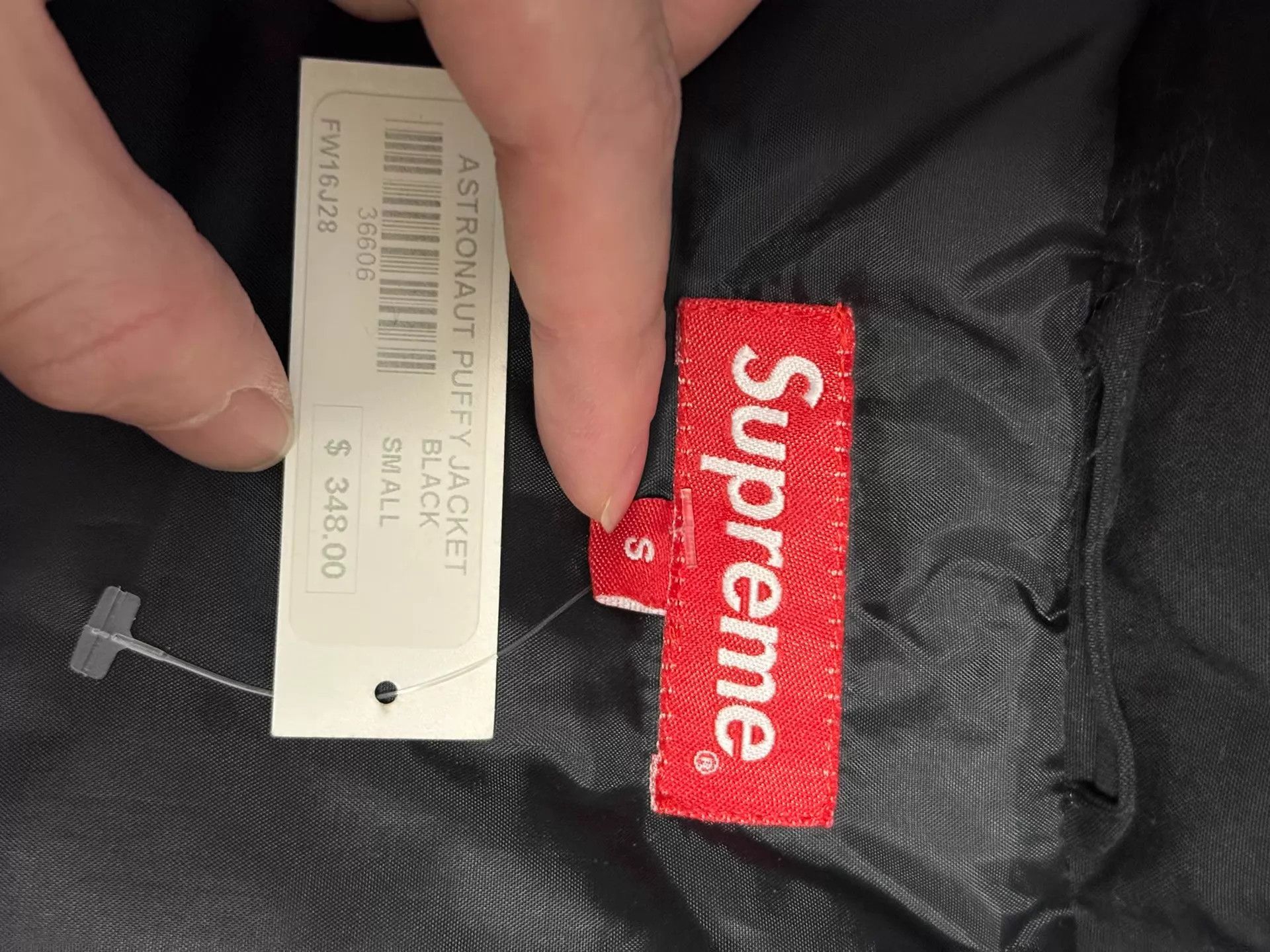 Supreme Supreme Astronaut Puffy Jacket Black S NWT Size US S / EU 44-46 / 1 - 3 Thumbnail