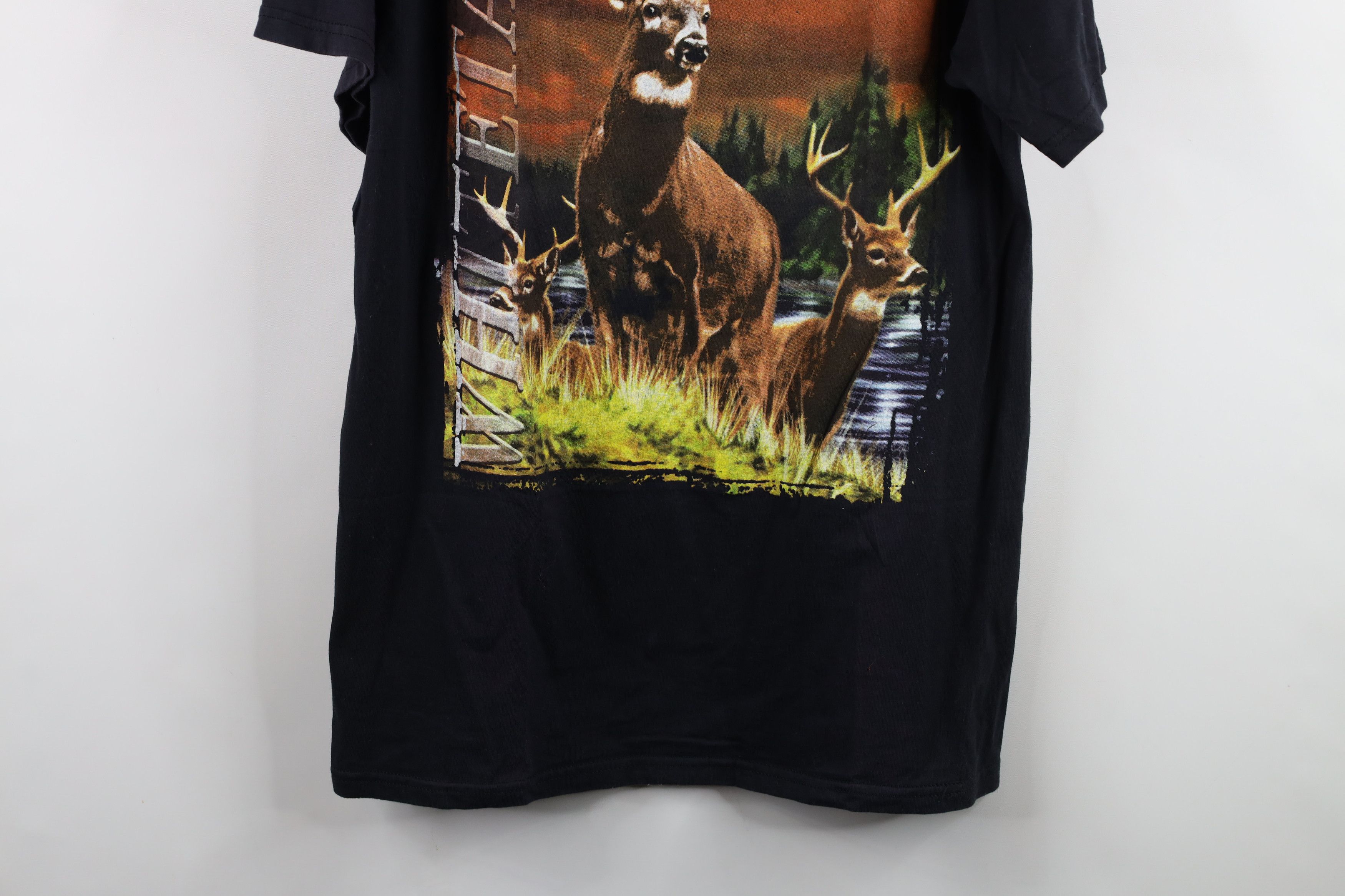 Vintage Vintage 90s Streetwear Nature Whitetail Deer Buck T-Shirt Size US L / EU 52-54 / 3 - 3 Thumbnail