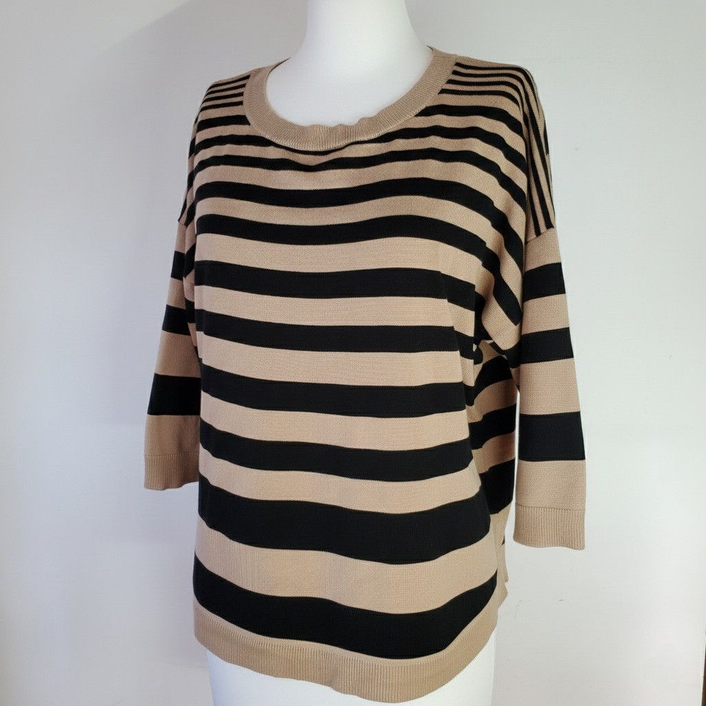 Other Cable & Gauge Size 1X Sweater 3/4 Sleeve Stripe Button Scoop Size XL / US 12-14 / IT 48-50 - 2 Thumbnail