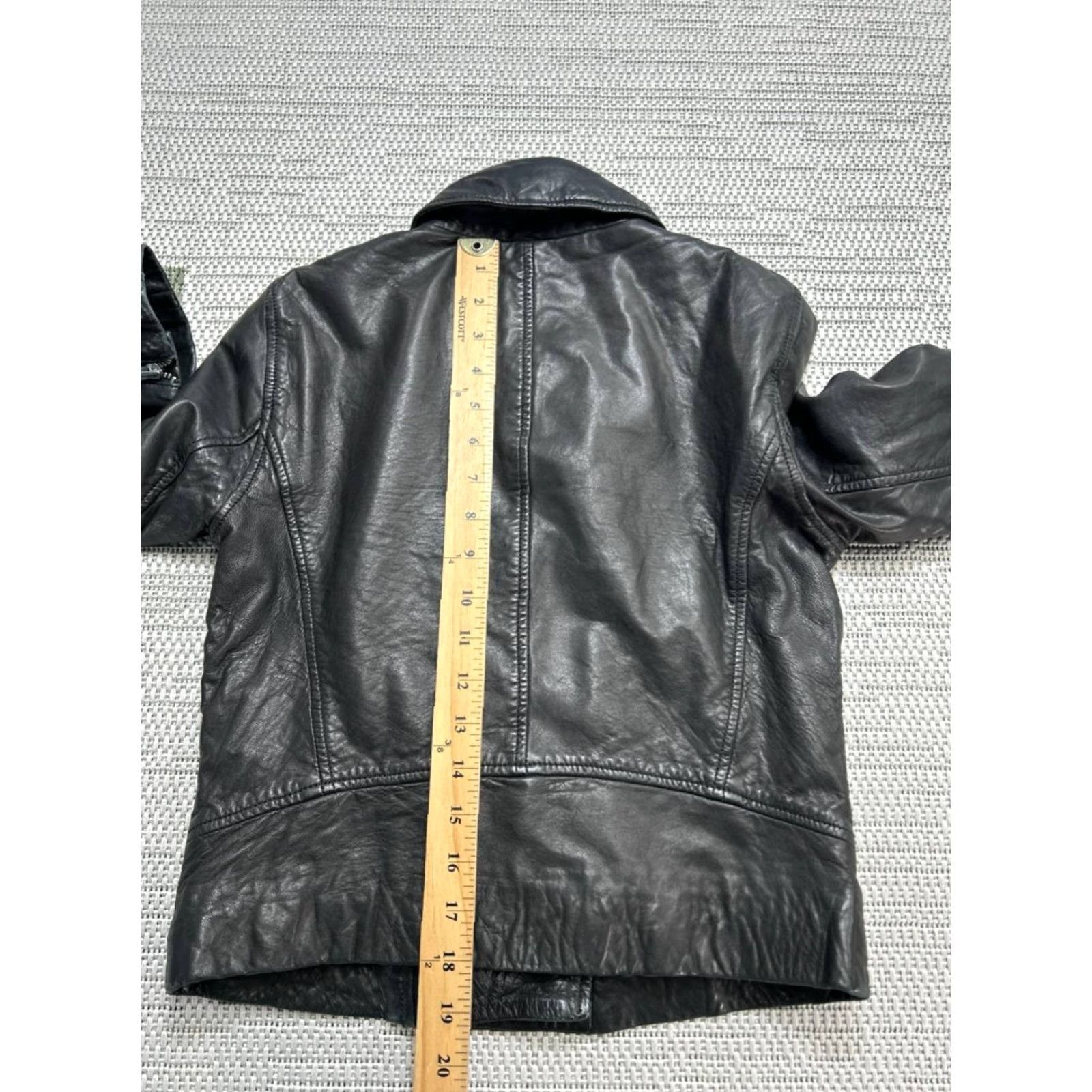 J.Crew J.CREW Moto Jacket Womens XXS Black Leather Cropped Fit Asymmetric Zip Jacket Size XXS / US 00 / IT 34 - 4 Thumbnail