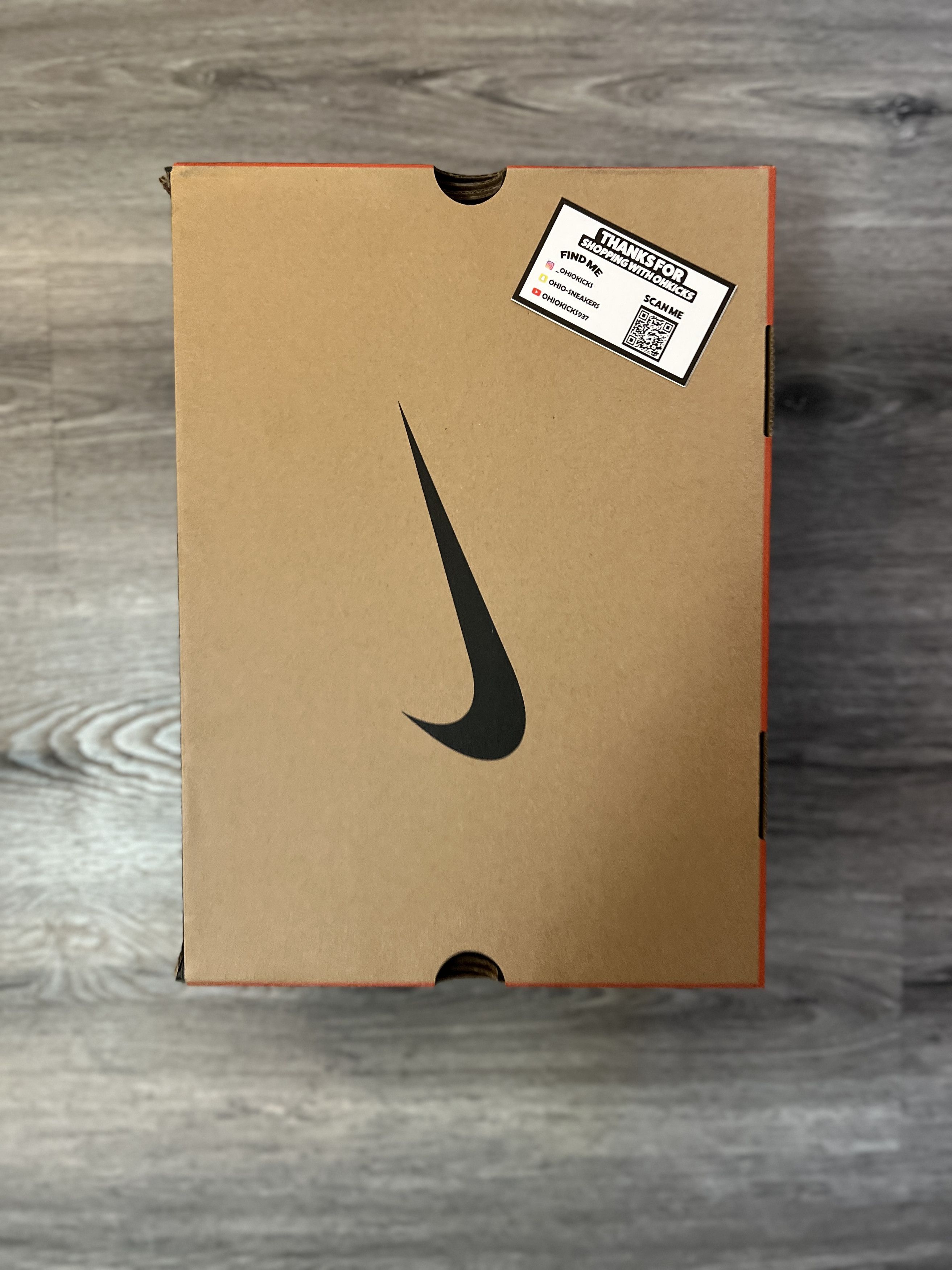 Jordan Brand Jordan 12 Retro Flu Game (2025) Size US 12 / EU 45 - 8 Thumbnail