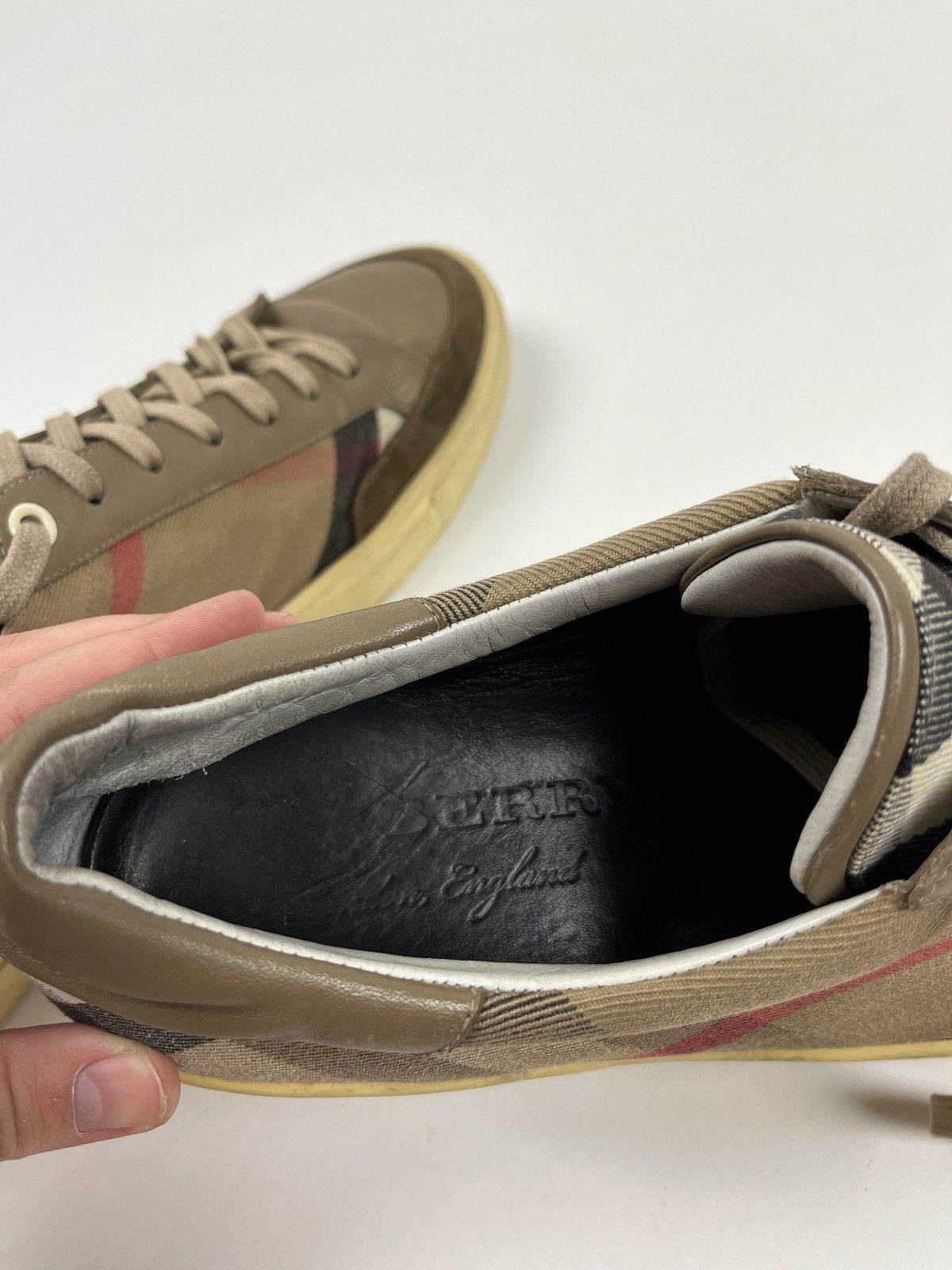 Burberry Burberry Nova Check Casusl Shoes Size US 12 / EU 45 - 17 Thumbnail