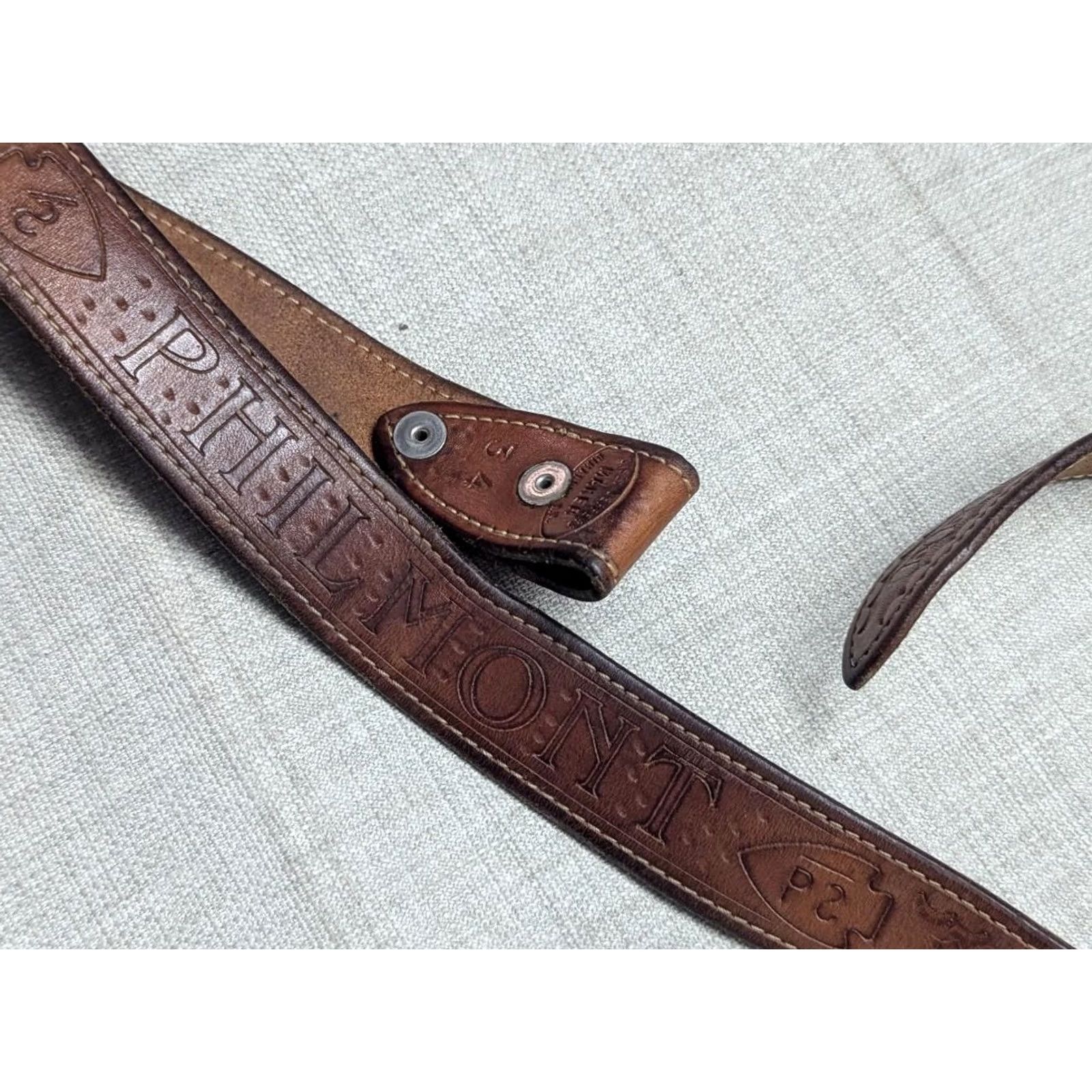 Vintage VINTAGE Handcrafted Western Belt Tooled Buckle 1-1/2" Brown Leather Full Grain Cowhide 32 Men Size 32 - 6 Thumbnail