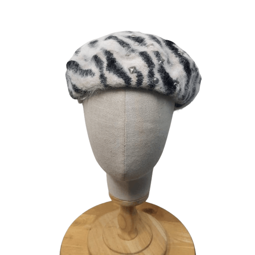 ☠️ Japanese brand punk rock style zibra fur beret hat
