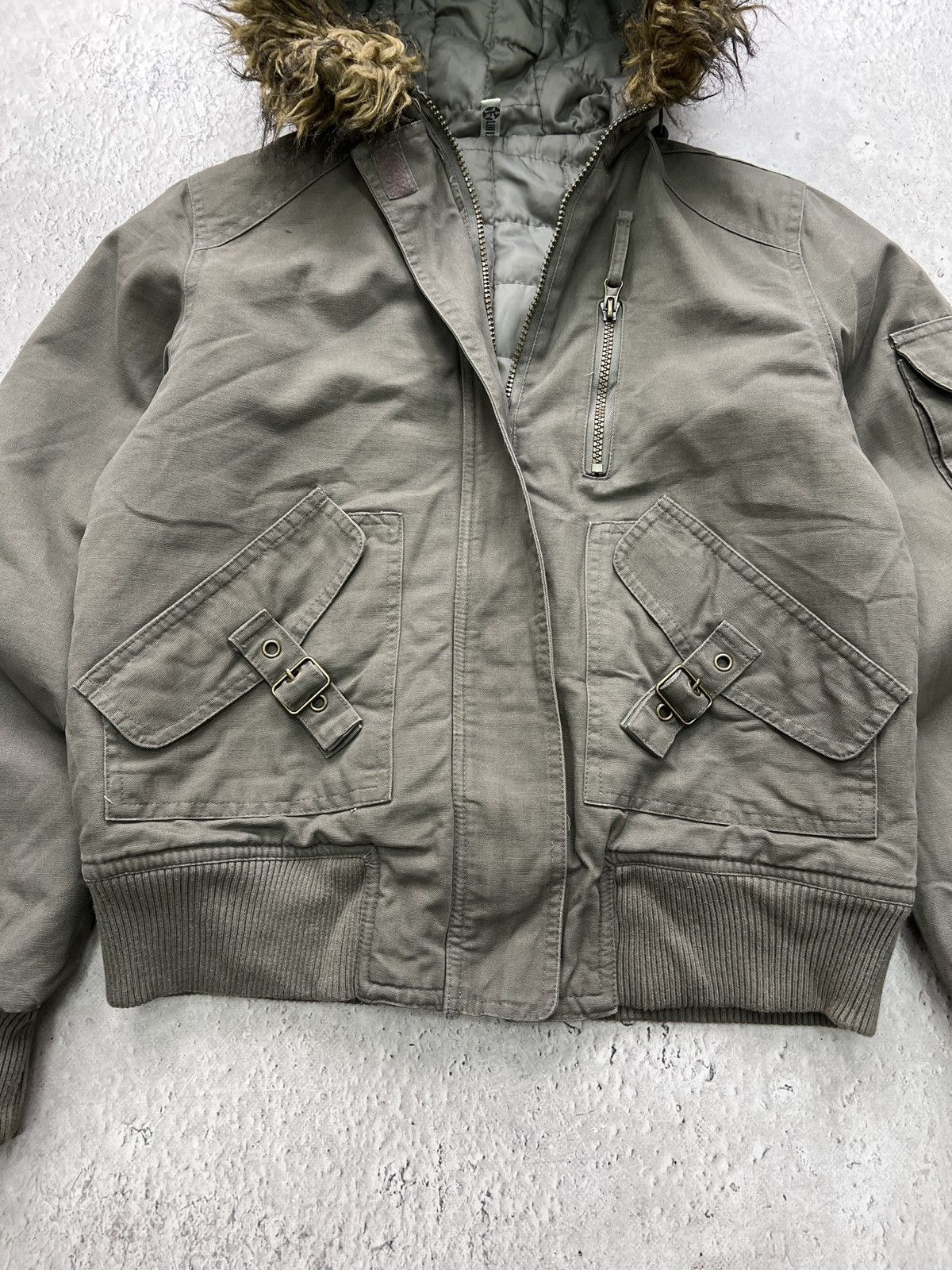 Hysteric Glamour Fur military khaki cropped bomber hysteric glamour style Size US S / EU 44-46 / 1 - 6 Thumbnail