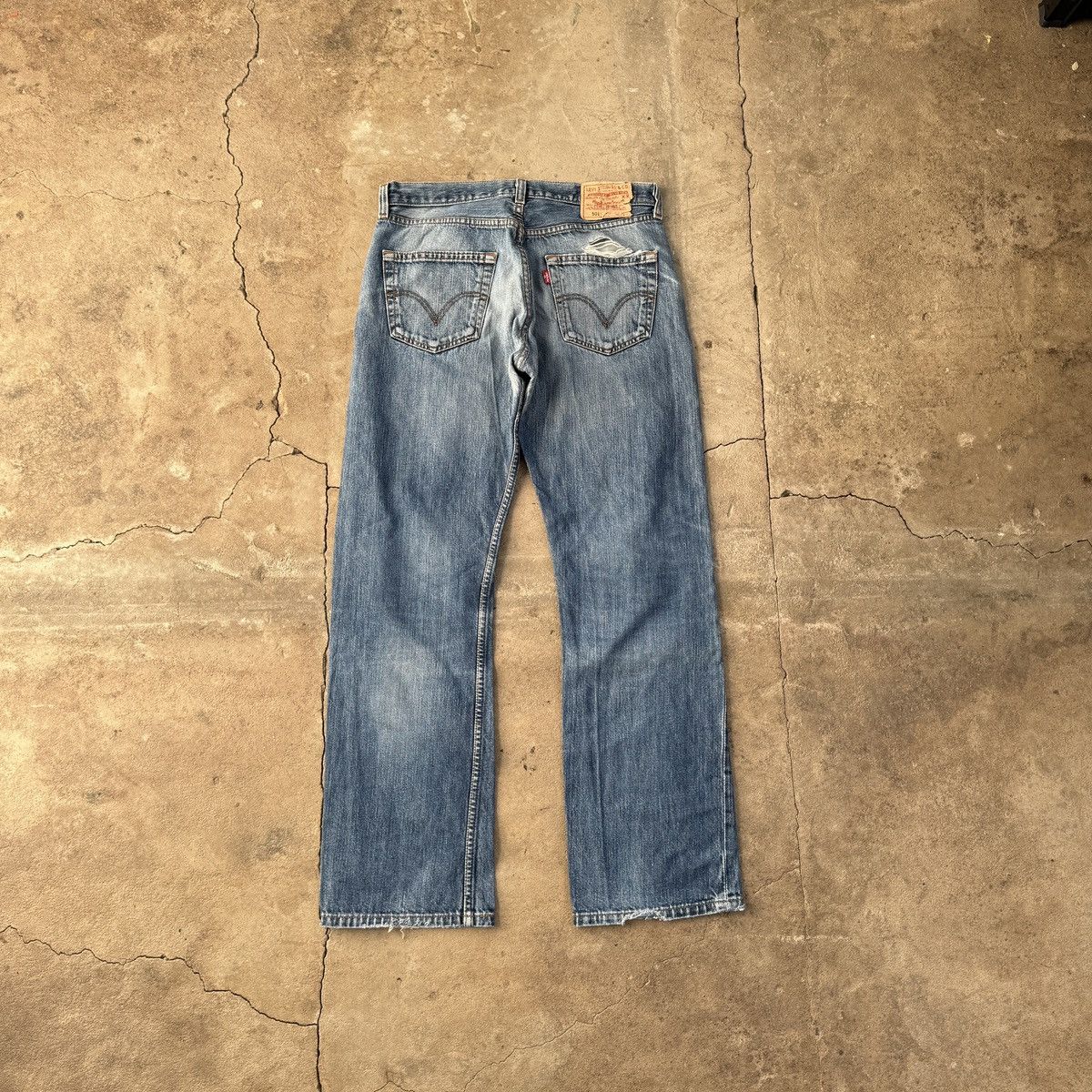 Levi's × Vintage Vintage Y2K Levis 501 Distressed Denim Size US 33 - 2 Thumbnail