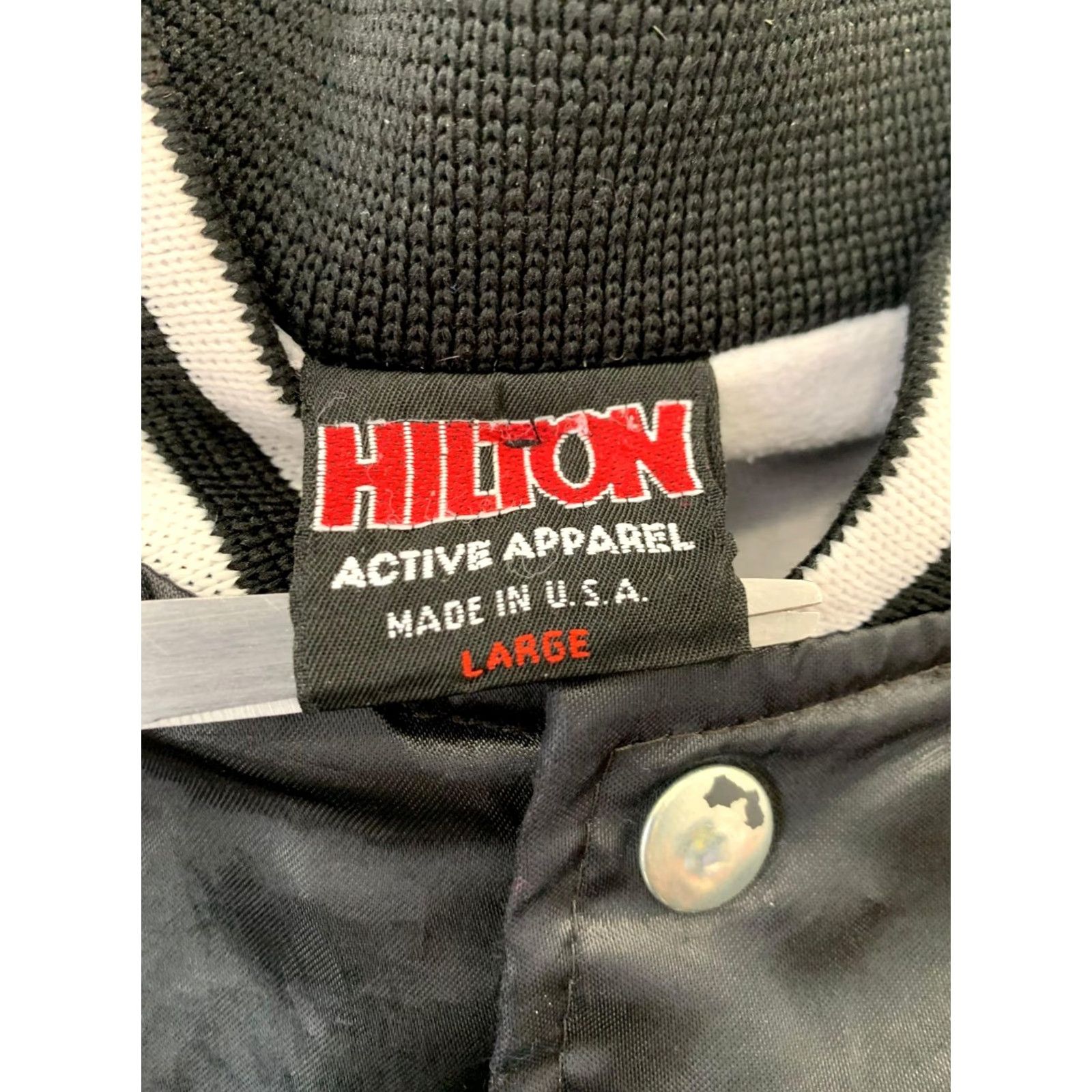 Vintage VINTAGE Hilton Active Apparel Bomber Jacket Men L Black 80s 90s Kay-Bee Toys Promotional Shop Retro Nylon Satin Jacket Size US L / EU 52-54 / 3 - 3 Thumbnail