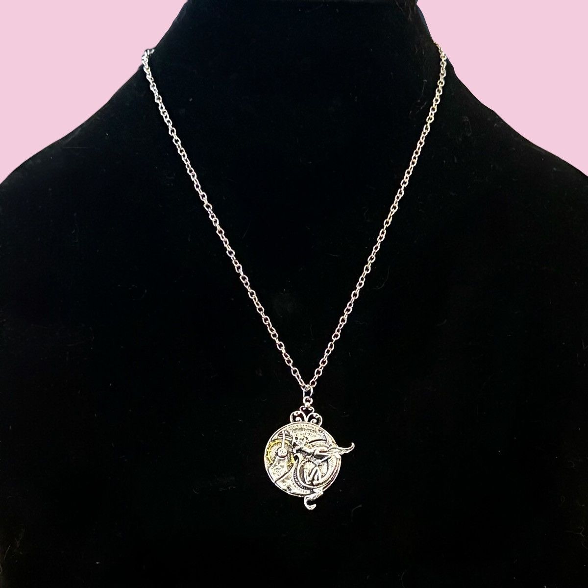Other Silver tone steampunk dragon pendant necklace Size ONE SIZE - 1 Thumbnail
