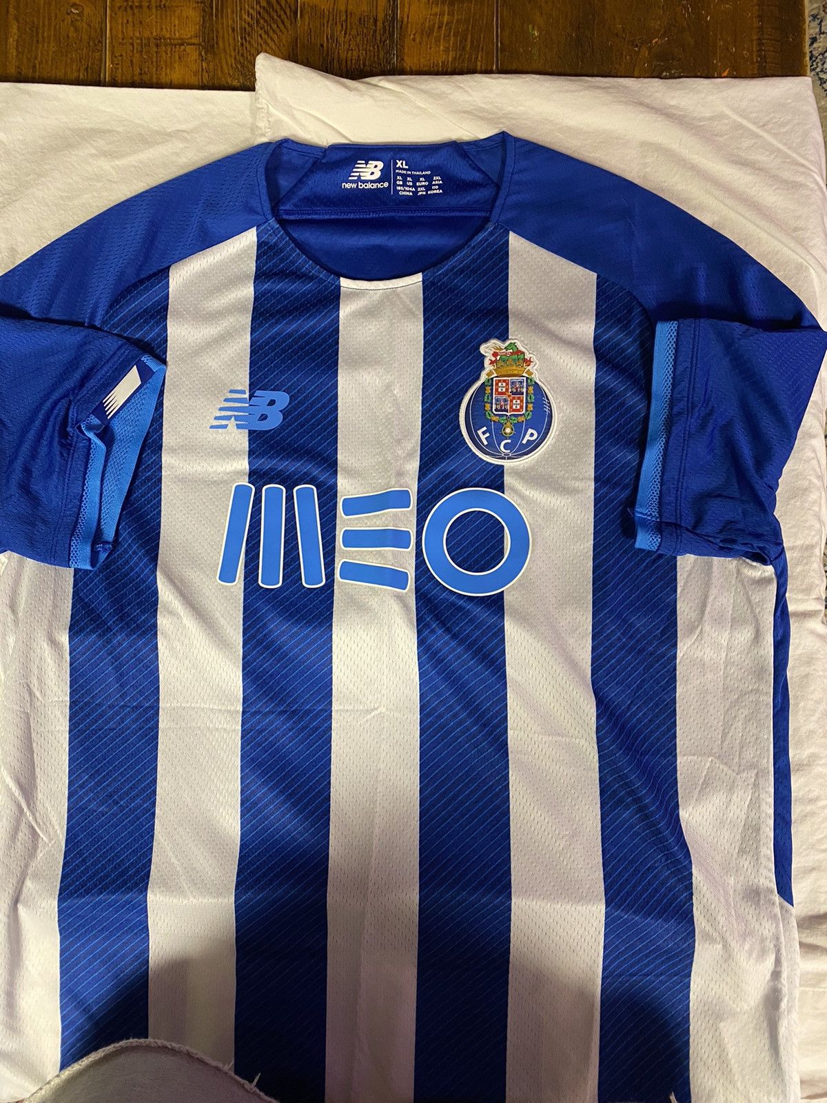 New Balance New Balance FC Porto 22/23 Home Jersey Size US XL / EU 56 / 4 - 1 Thumbnail