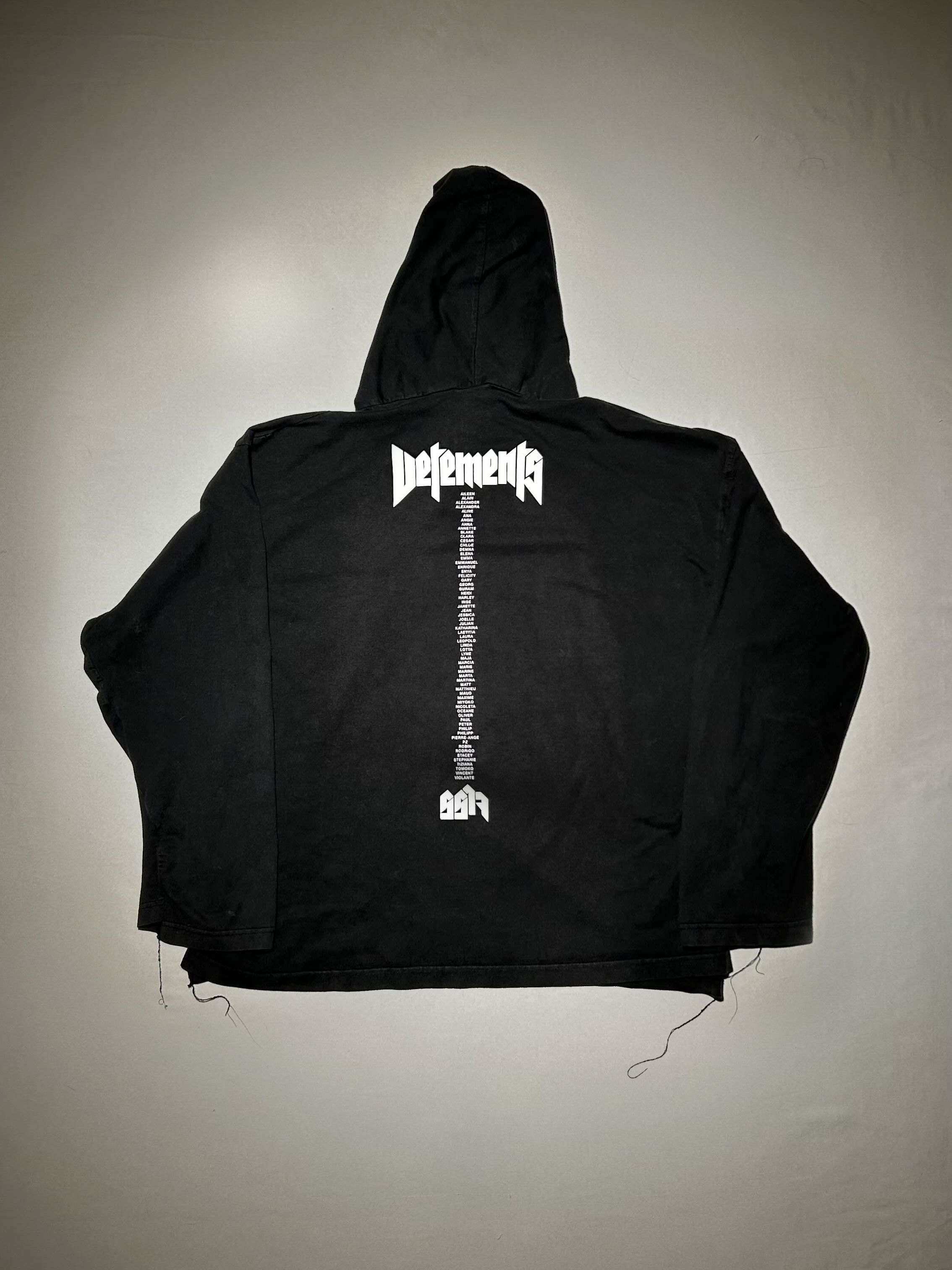 Vetements VETEMENTS 2017 STAFF Hoodie Size US M / EU 48-50 / 2 - 2 Thumbnail
