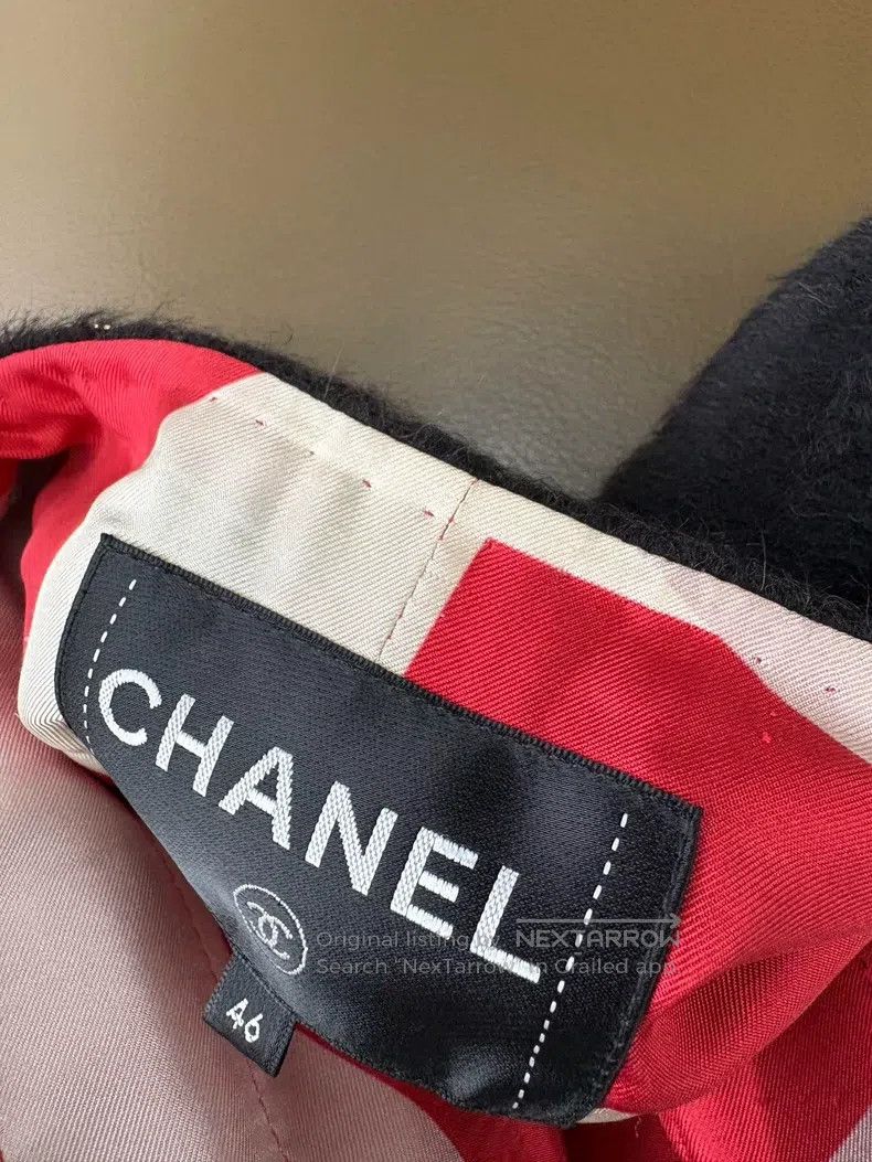 Chanel Chanel Black classic leather chain rolled edge four-pocket Size US S / EU 44-46 / 1 - 8 Thumbnail