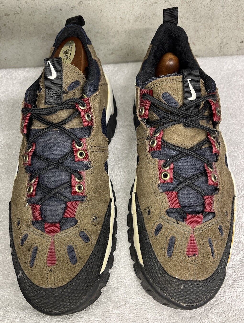 Nike Vintage Nike Air Ndestrukt Hiking Outdoor Shoes Brown Size 8 Size US 8 / EU 41 - 2 Thumbnail