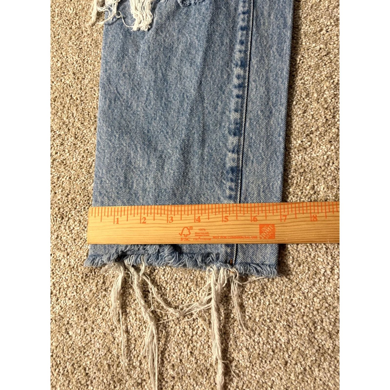Express Express Mom Jeans Womens 2R Blue Super High Rise Distressed Ripped Raw Hem Size 26" / US 2 / IT 38 - 3 Thumbnail