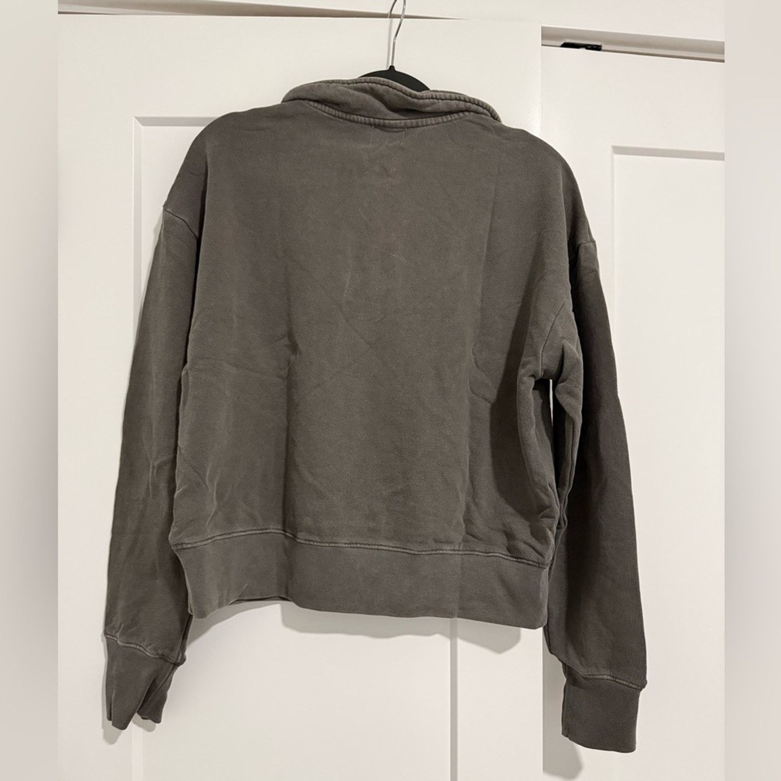 REVOLVE NEW - Sundry Half Zip Sweatshirt - GREY - Sz 3 (L) - $128 Size L / US 10 / IT 46 - 3 Thumbnail