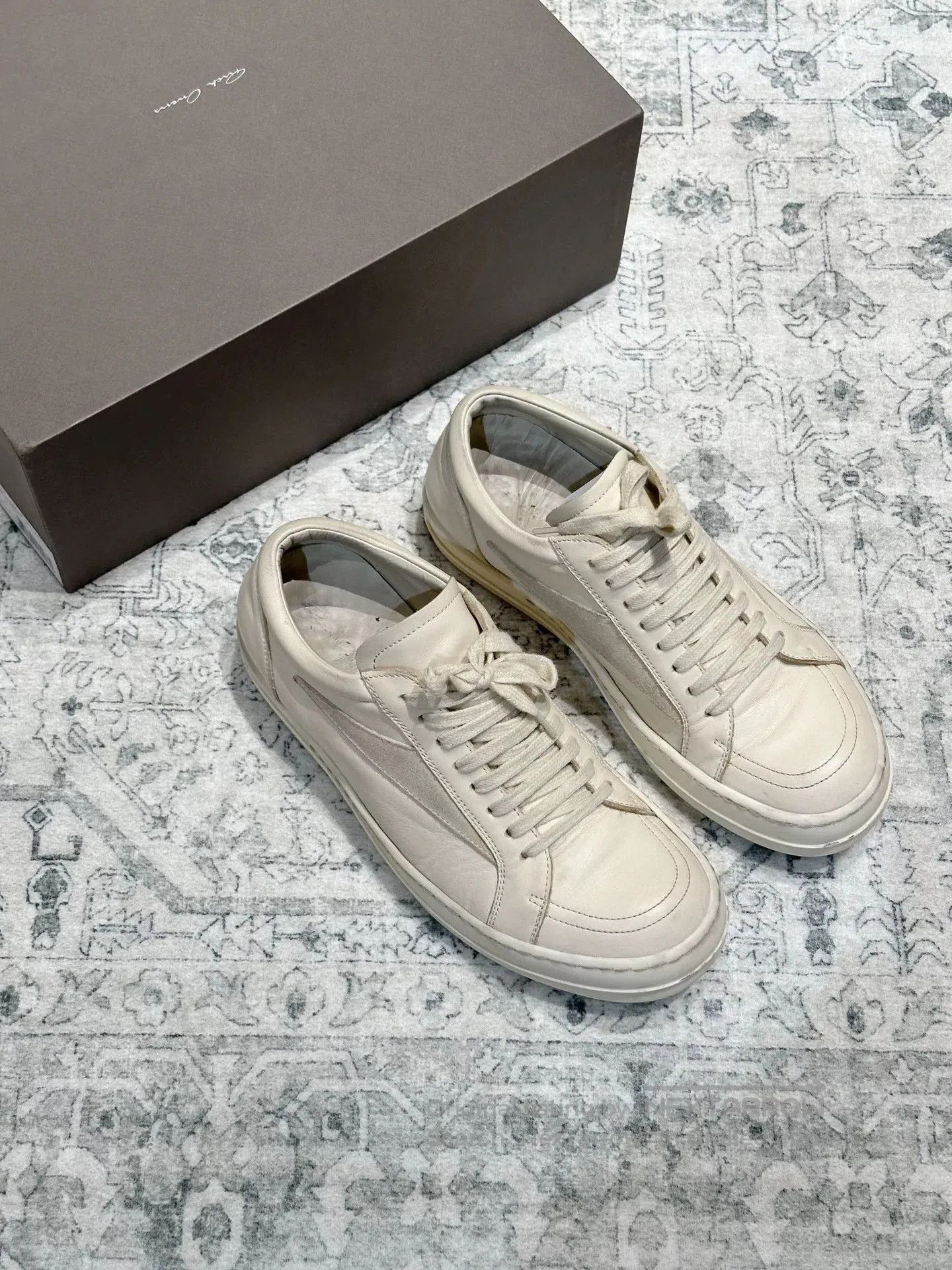 Rick Owens Rick Owens Low-Top White Shoes. Size US 8 / EU 41 - 1 Thumbnail
