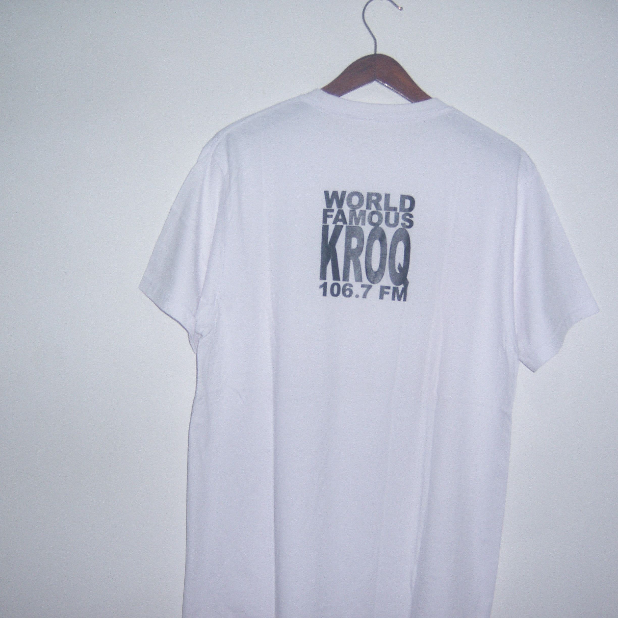 Band Tees Y2k Tripping Daisy Kroq 106.7 FM Band Tees Size US L / EU 52-54 / 3 - 11 Thumbnail