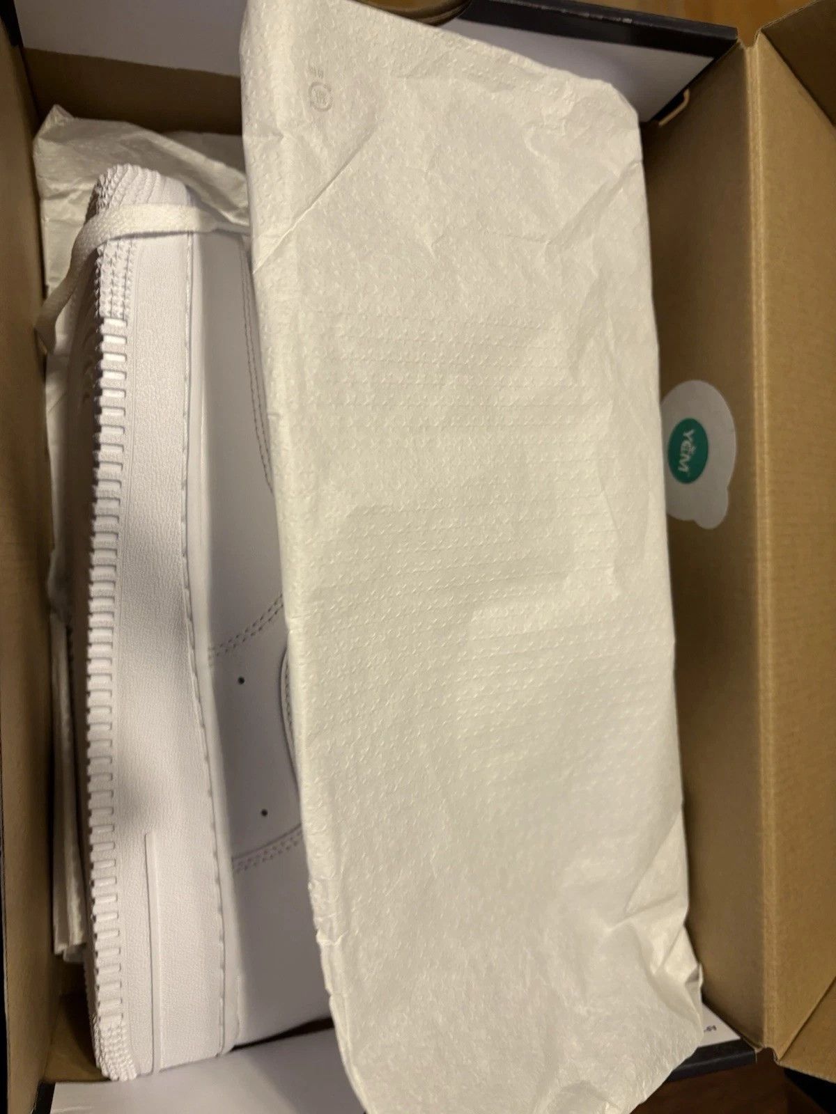 Nike New Size 10.5 - Nike Air Force 1 '07 Studded Swoosh Size US 10.5 / IT 40.5 - 6 Thumbnail