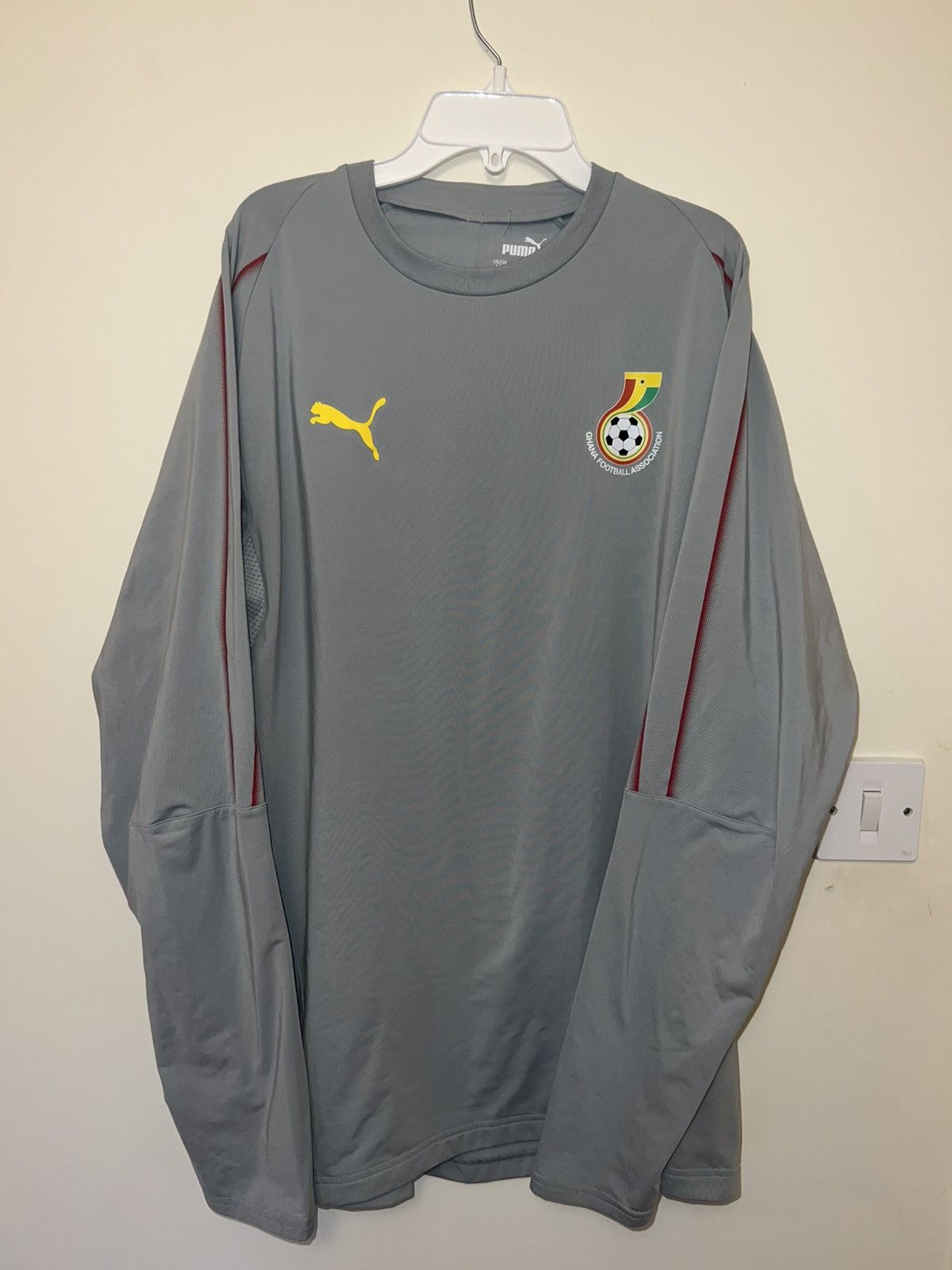 Vintage Ghana Puma Sweat Top Size US L / EU 52-54 / 3 - 1 Thumbnail