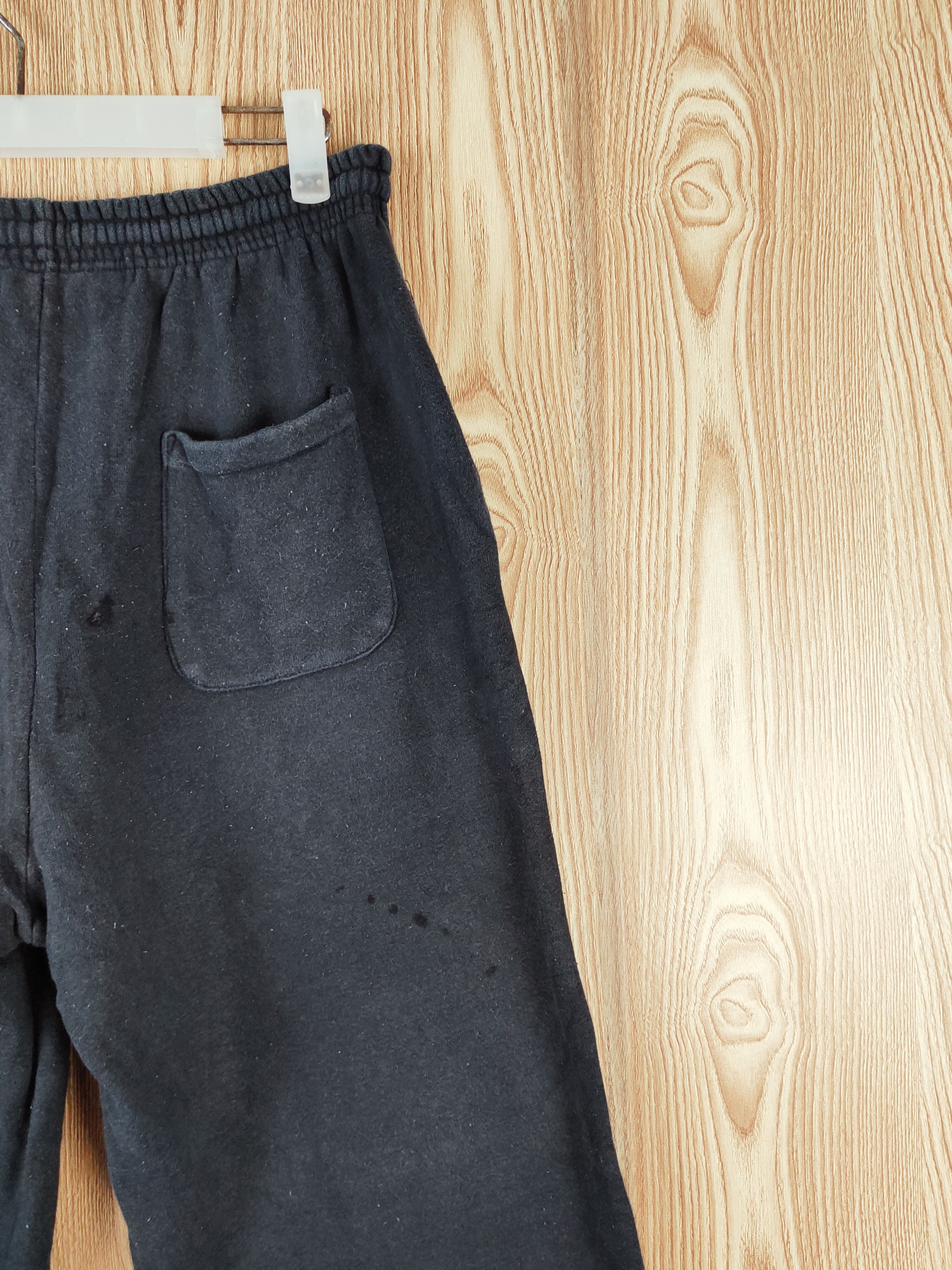 Vintage McDonald vintage Black Faded Mac Mouse Joggers pants #W188 Size 26" / US 2 / IT 38 - 11 Thumbnail