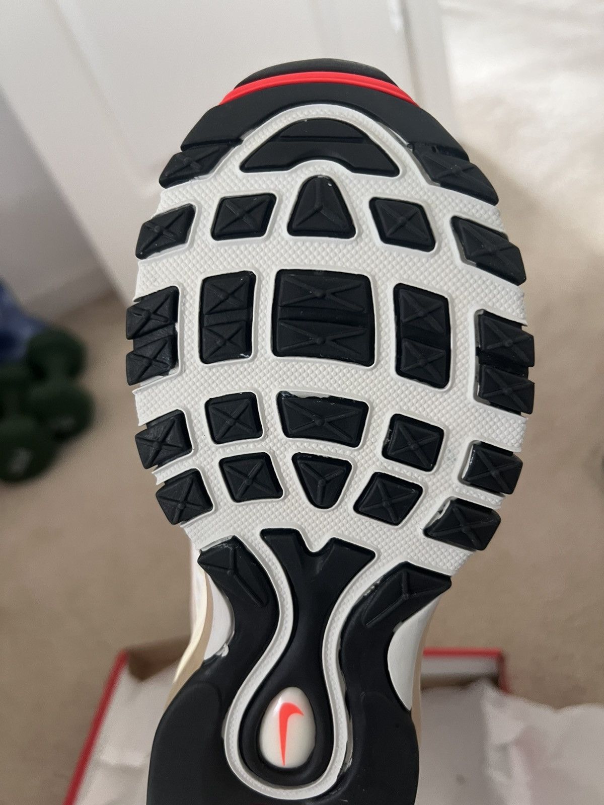 Nike Women’s Nike Air Max 97 The Future Is In The Air Size US 7 / IT 37 - 6 Thumbnail