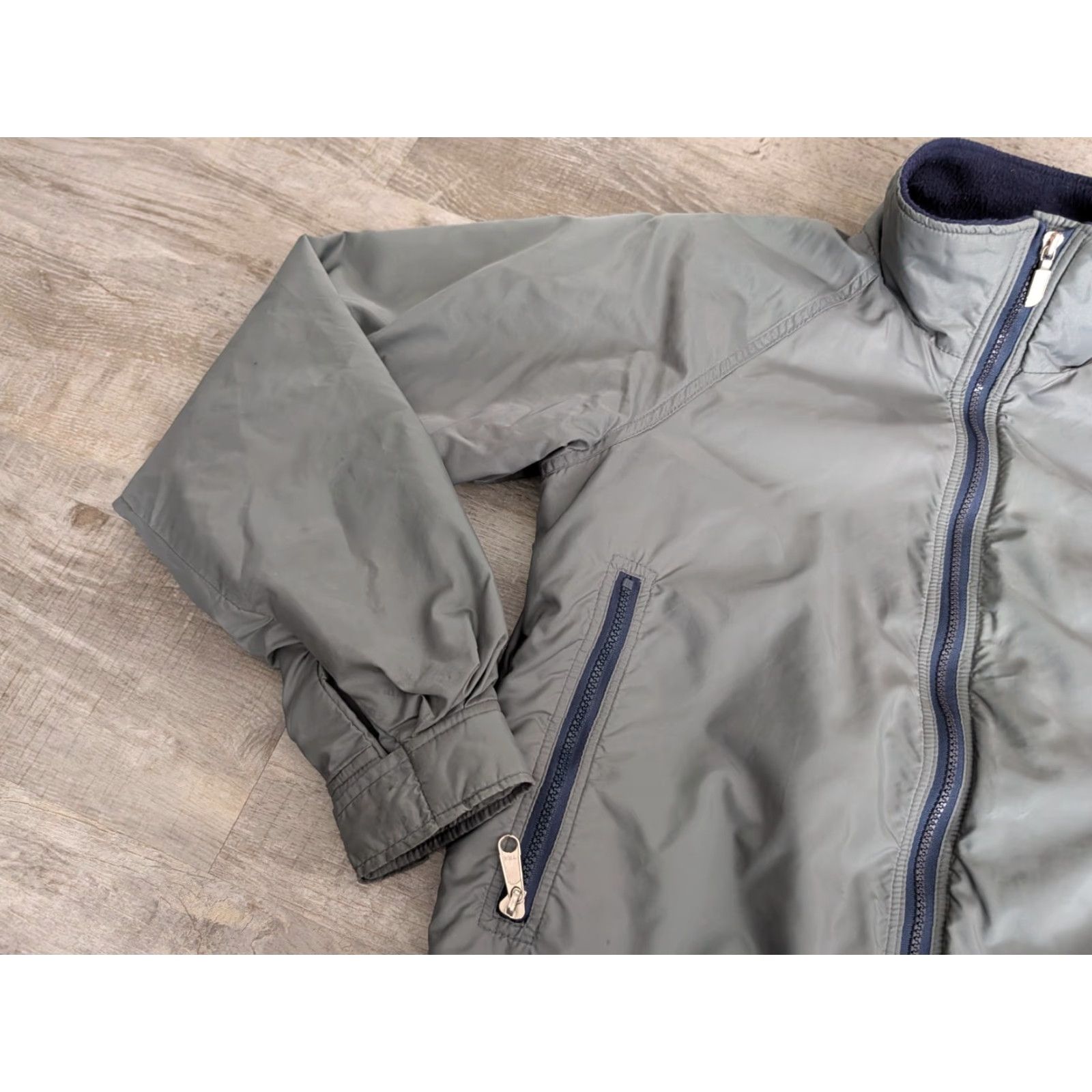The North Face VINTAGE The North Face White Label Jacket Bomber Jacket S/M Gray Lined Navy USA Made Mens Womens Unisex Adults 90s 80s Outdoor Coat/Jacket Size US S / EU 44-46 / 1 - 6 Thumbnail