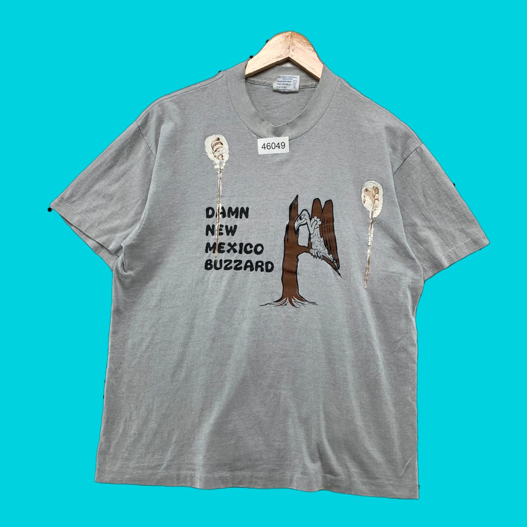Vintage VINTAGE Funny Vulture Shirt Mens L Gray New Mexico Buzzard USA 90s Bird 80s Shirt Mens Large Gray Cotton T-Shirt Crew Neck Short Sleeve USA Size US L / EU 52-54 / 3 - 1 Thumbnail