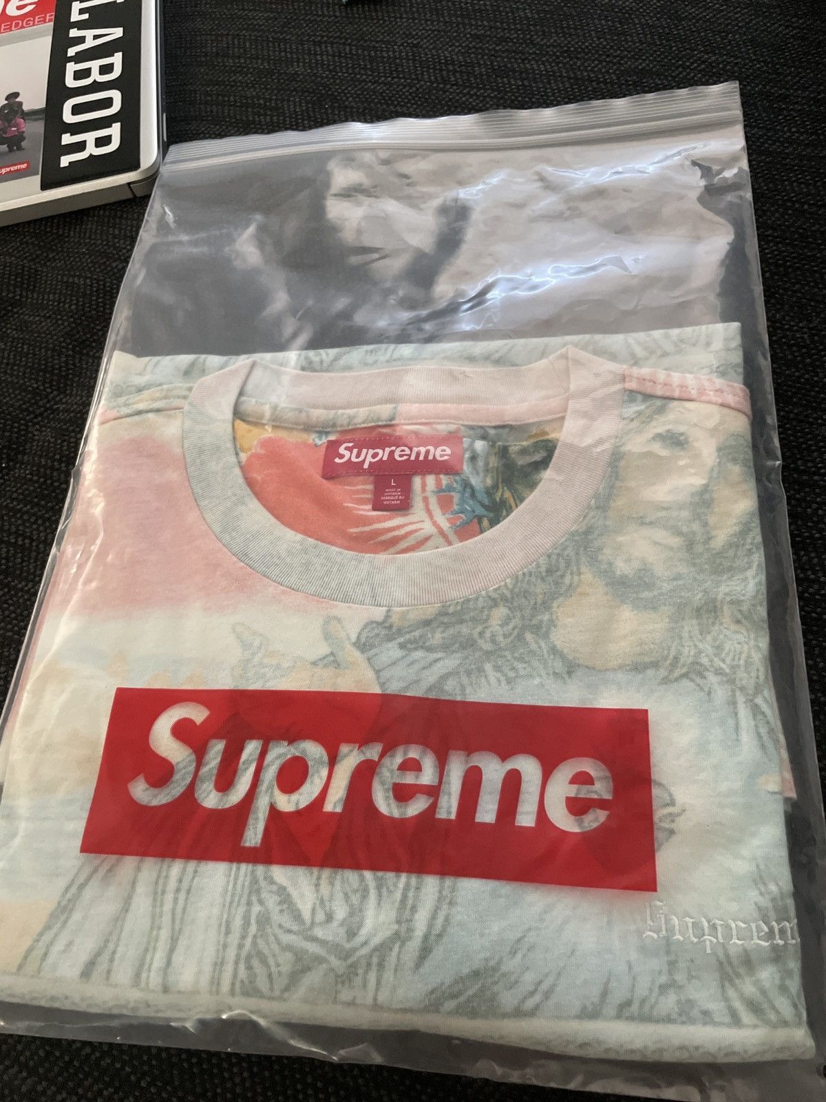 Supreme Supreme Jesus s/s tee Size US L / EU 52-54 / 3 - 1 Thumbnail