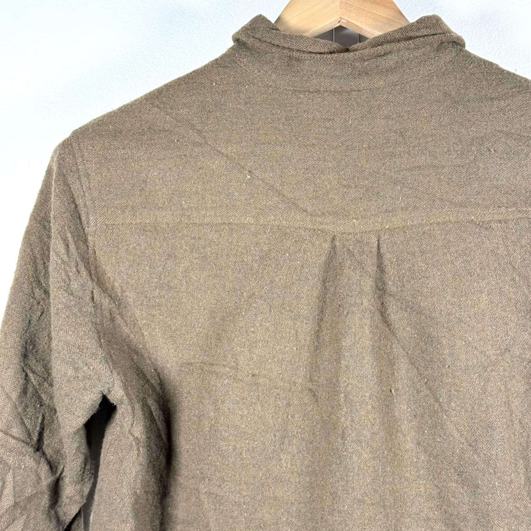 Vintage Woolrich Button-Down Long Sleeve Shirt Brown Men Large Flaws Size US L / EU 52-54 / 3 - 5 Thumbnail