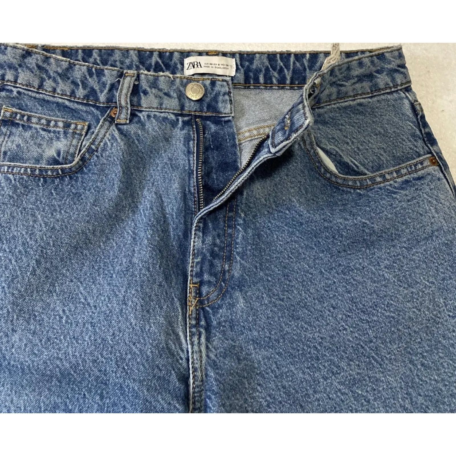 Zara Zara Jeans Women’s 8 US Denim Blue Medium Wash Button Closure High Rise Straight Inseam 26.5 in Pockets Size 30" / US 8 / IT 44 - 3 Thumbnail