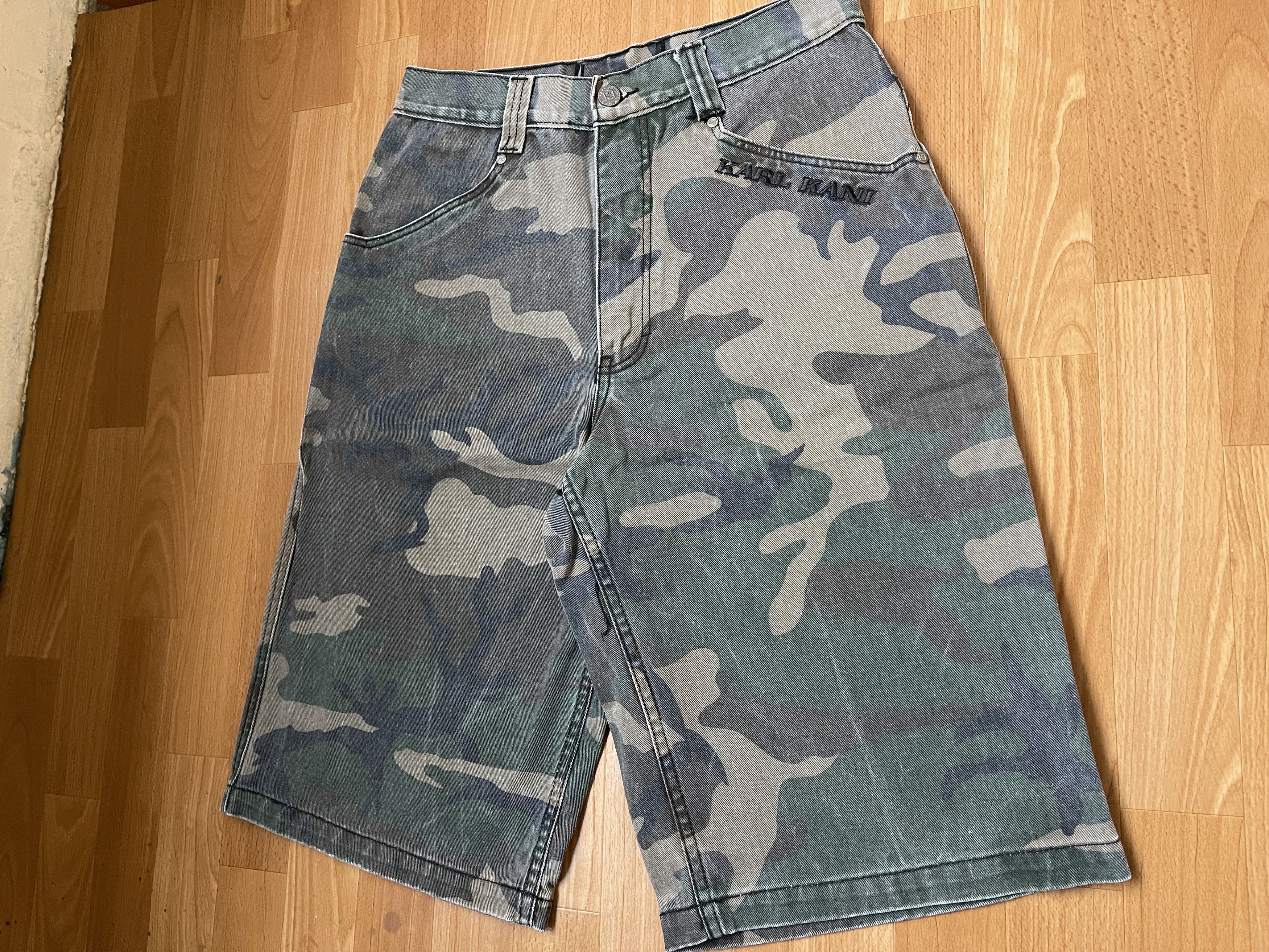 Karl Kani KARL KANI shorts, baggy, vintage Kani jeans 90s hip hop W 30 Size US 30 / EU 46 - 8 Thumbnail