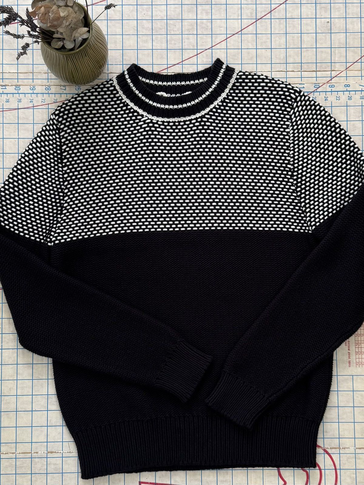 Carven × Designer Carven Black and White Knit Sweater Women’s Size Large Size L / US 10 / IT 46 - 4 Thumbnail