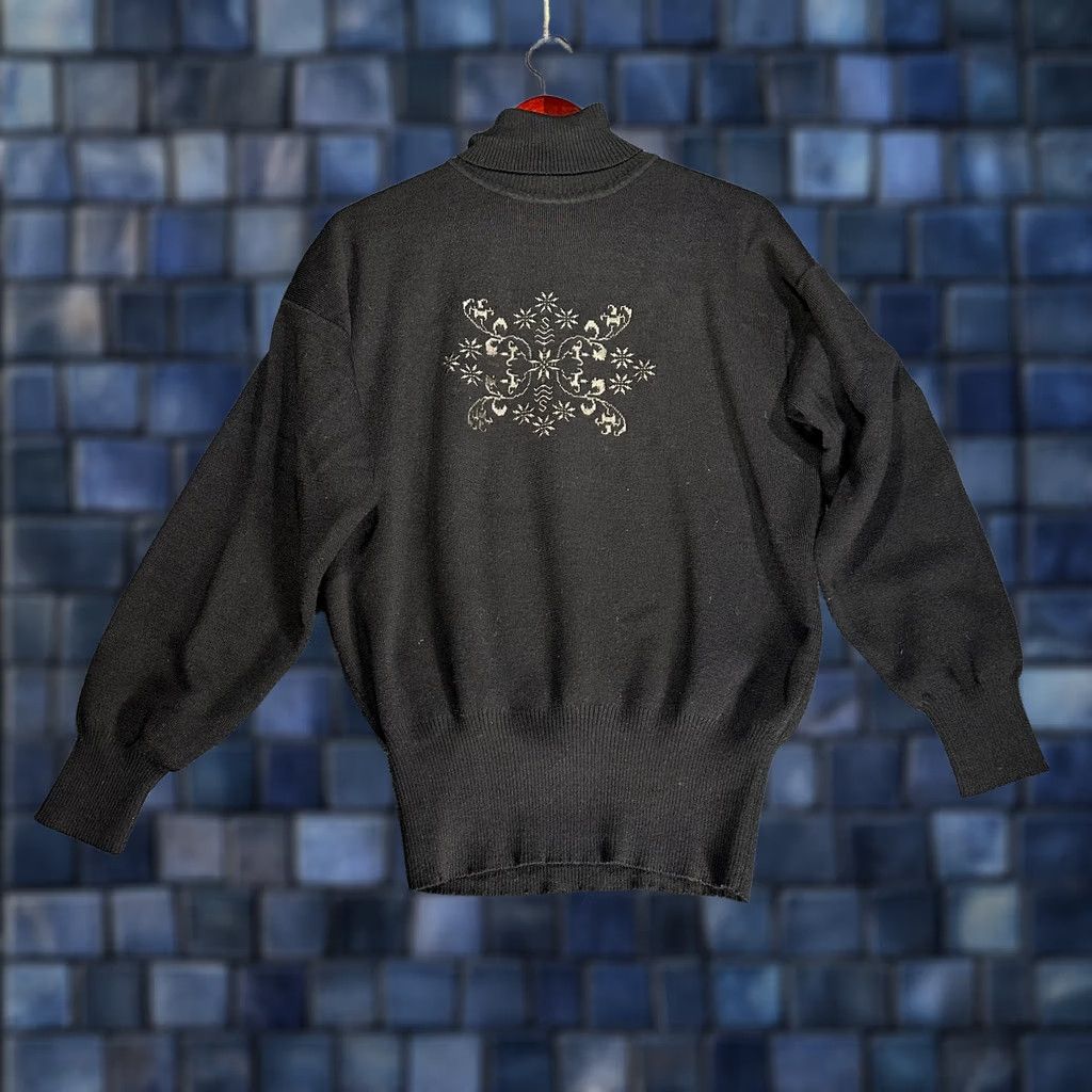 Vintage VINTAGE MEISTER Sweater Womens Large Turtleneck Black Embroidered Wool Blend Size L / US 10 / IT 46 - 1 Thumbnail