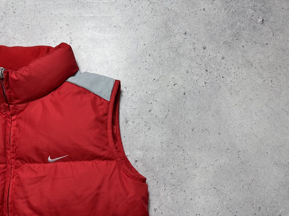 Nike Nike Vintage Down Puffer Vest Swoosh Drill Y2K Red Size US S / EU 44-46 / 1 - 3 Thumbnail