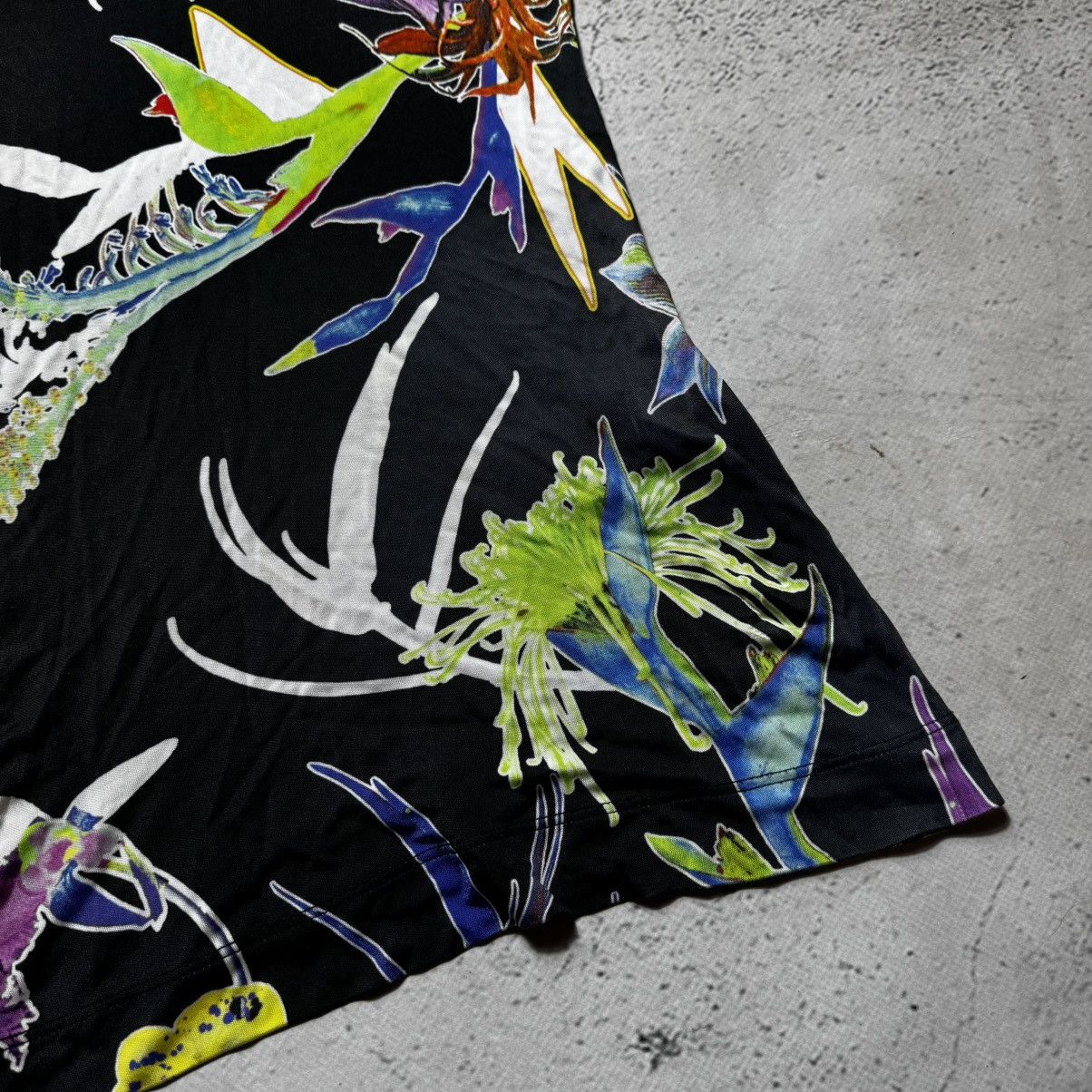 Just Cavalli luxury flowers t shirt just cavalli roberto cavalli Size M / US 6-8 / IT 42-44 - 4 Thumbnail