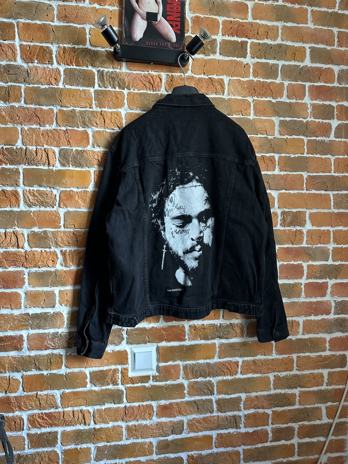 H&M Post Malone Denim Jacket Big Logo Y2K Size US L / EU 52-54 / 3 - 1 Thumbnail