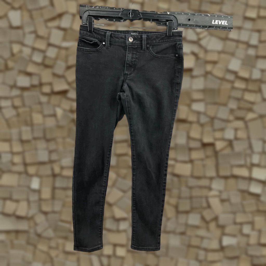Vintage a.n.a Skinny Jeans Womens Size 6 Dark Black Denim 5-Pocket Regular Rise Mid Waist Jeans Size 28" / US 6 / IT 42 - 1 Thumbnail