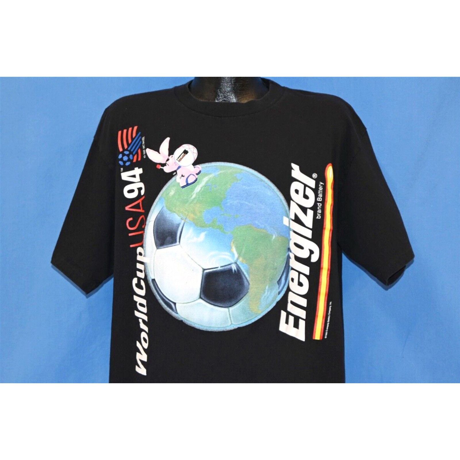 Image of Vintage 90's World Cup Usa Fifa 1994 Energizer Brand Battery Bunny T-Shirt XL in White, Men's