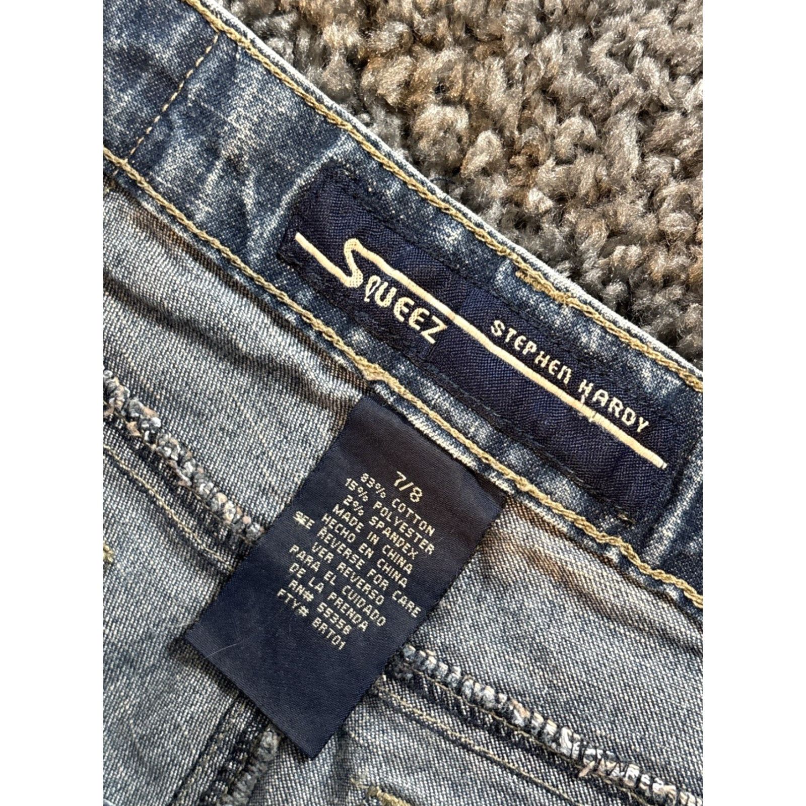 Vintage VINTAGE Squeeze Shorts Denim Light Wash 28 Womens Cotton Pockets Y2K Whiskered Cut-Off Streetwear Womens 28 Blue Size 28" / US 6 / IT 42 - 5 Thumbnail