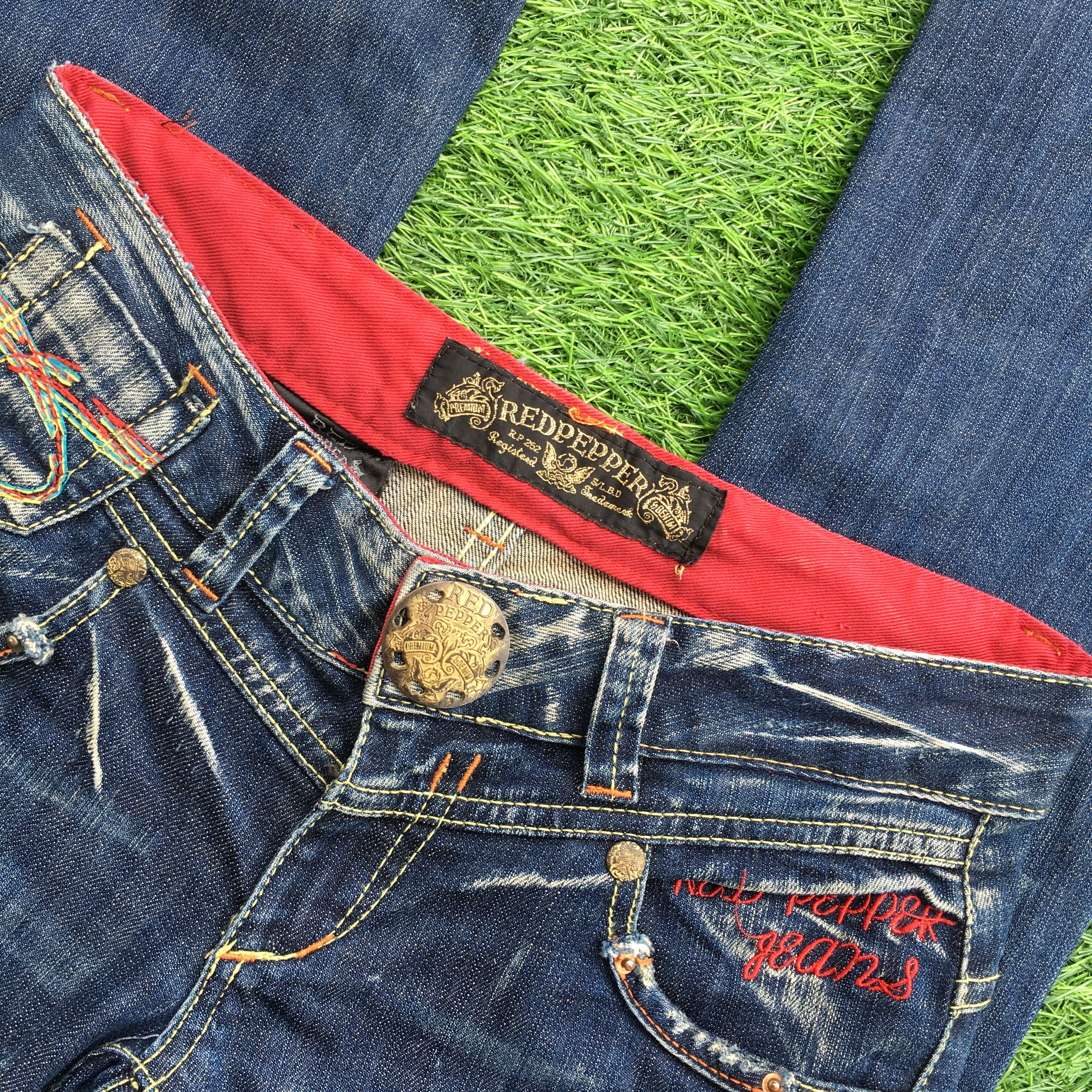 Japanese Brand Japanese Embroidered Bootcut Denim Jeans D-1194 Size 26" / US 2 / IT 38 - 6 Thumbnail