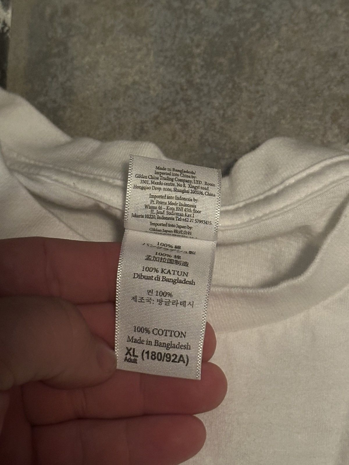 Yeezy Yeezy Saint Pablo Tour tee RARE Size US XL / EU 56 / 4 - 6 Thumbnail