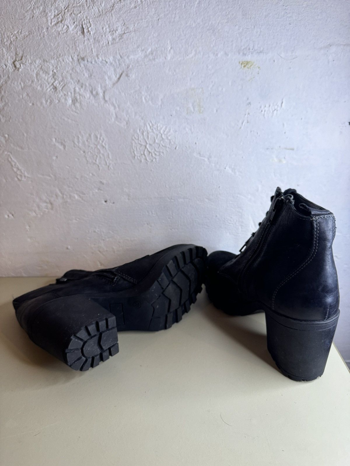 Other Black Lady Boots with Heel Size US 5 / IT 35 - 4 Thumbnail