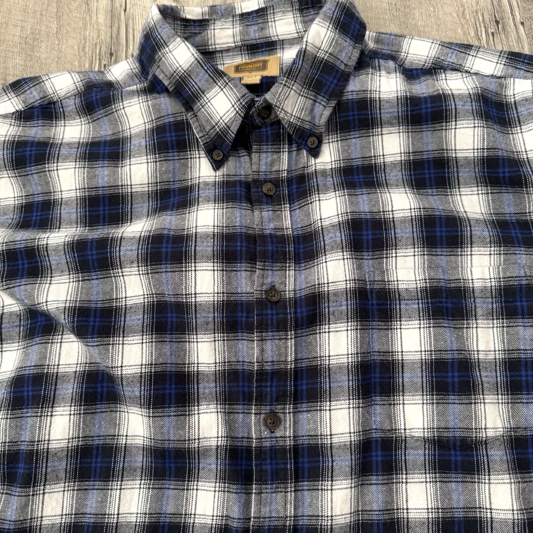 Vintage Foundry Flannel Shirt Mens 2XLT Big Tall Blue White Plaid Long Sleeve Button-Up Shirt Size US XXL / EU 58 / 5 - 6 Thumbnail