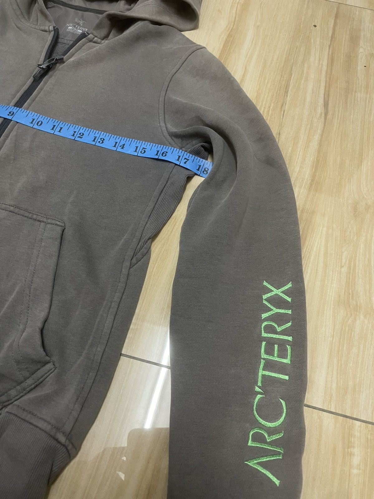 Arc'teryx Arc’teryx Size US XS / EU 42 / 0 - 4 Thumbnail