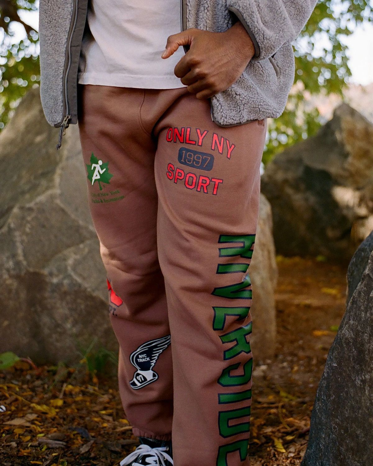 Only NY ONLY NY NYC Parks Gray Sweatpants (NEVER WORN) Size US 32 / EU 48 - 3 Thumbnail