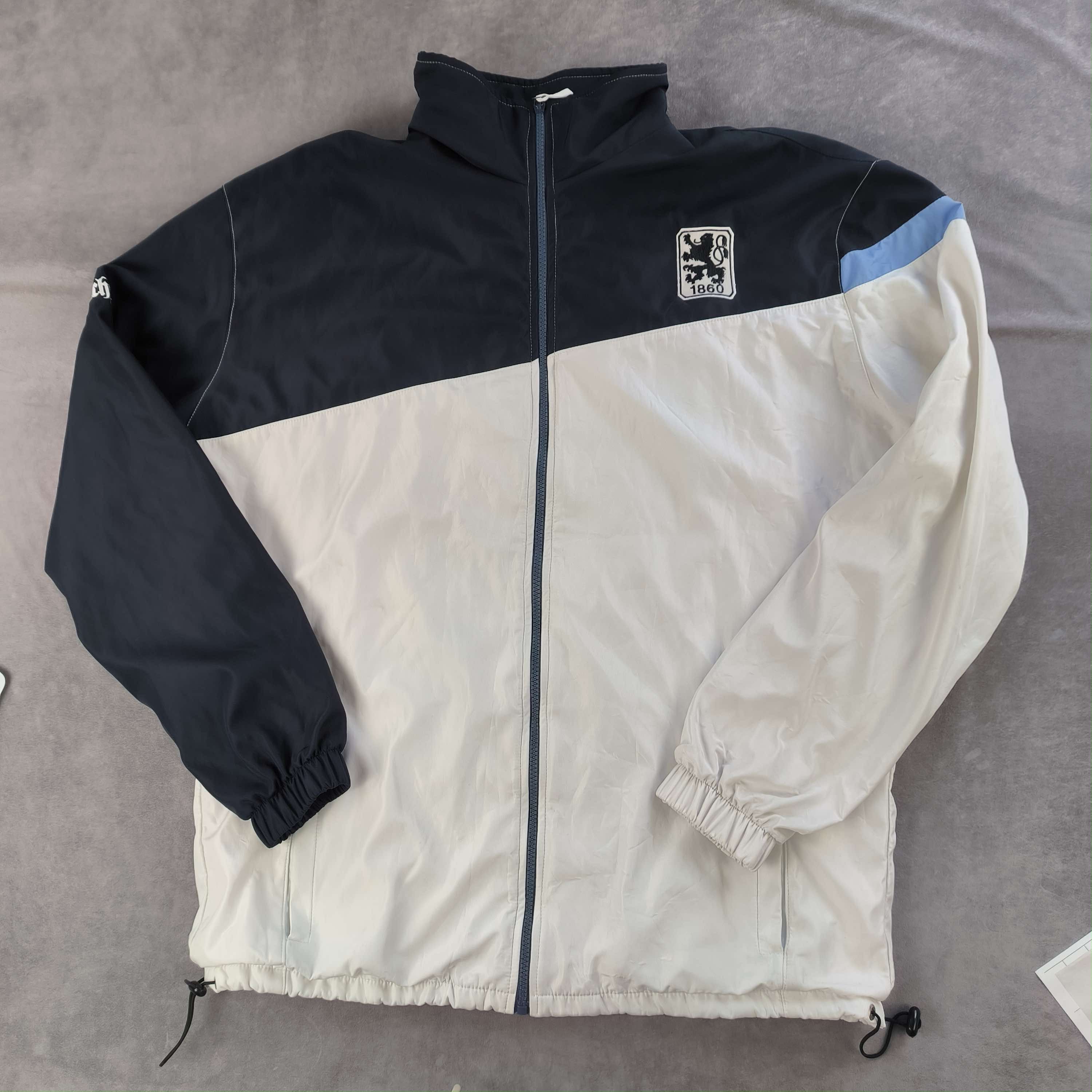 Other 1860 München football jacket size XL Size US XL / EU 56 / 4 - 1 Thumbnail