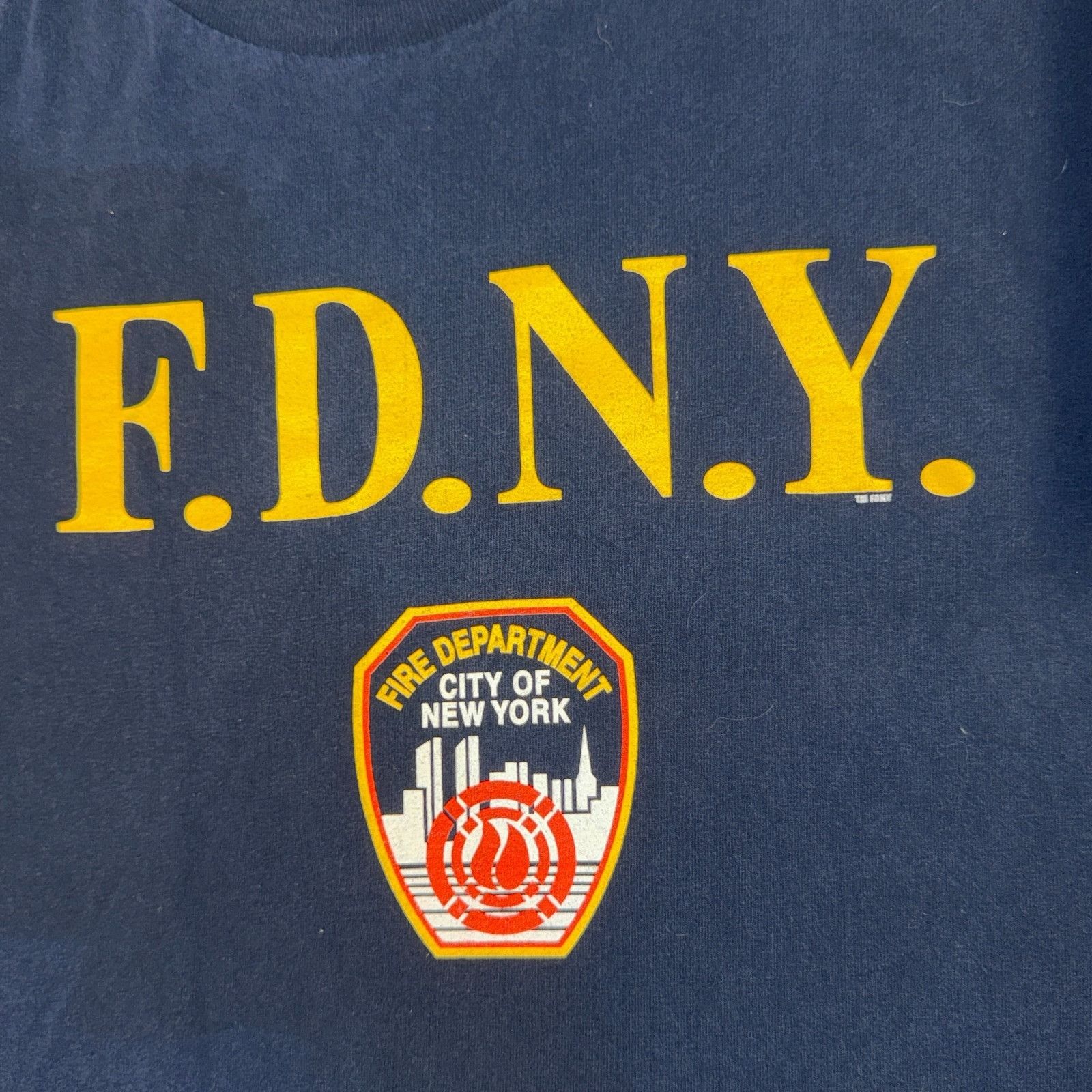 Jerzees Vintage New York City Fire Department NYC FDNY Tshirt - XL C Size US XL / EU 56 / 4 - 2 Thumbnail